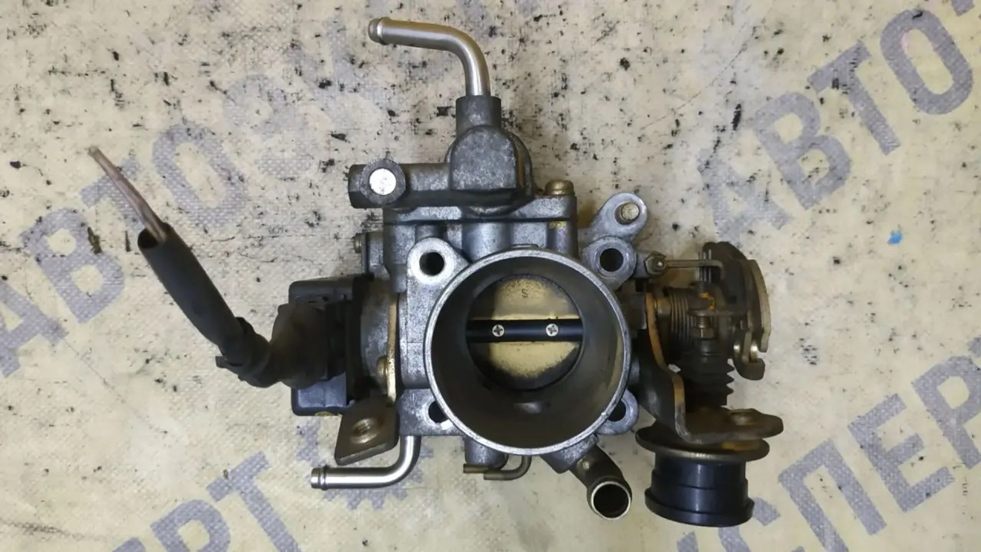 https://ycs.partsauto.market/partsauto-images/thmbs/userImages/87497919e31020c6b1c735431d06908a/part/6a61d73c-34c8-4301-a0e3-d45334a16122_1787023460584.jpg