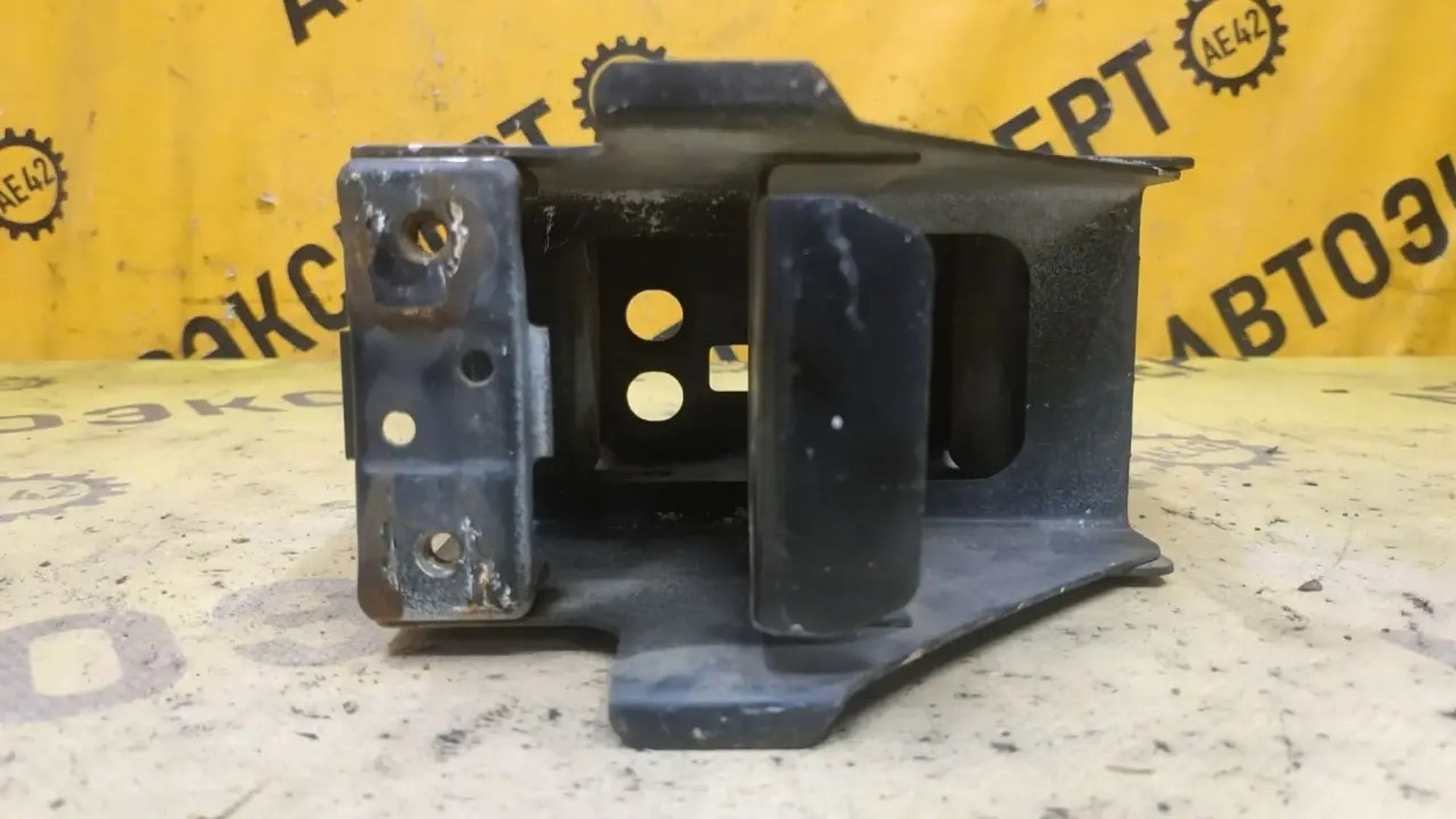 https://ycs.partsauto.market/partsauto-images/thmbs/userImages/87497919e31020c6b1c735431d06908a/part/6aa9b17e-795b-4bd3-8f36-01b12e8e8475_1783045499043.jpg