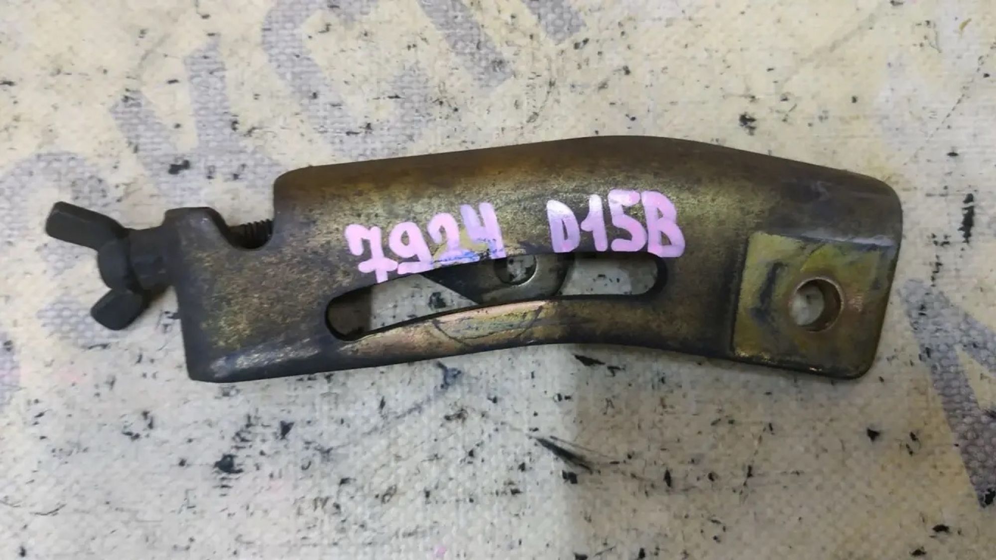 https://ycs.partsauto.market/partsauto-images/thmbs/userImages/87497919e31020c6b1c735431d06908a/part/6aced1c9-c1d0-4417-bd43-ddbe7932b23a_1785922977159.jpg