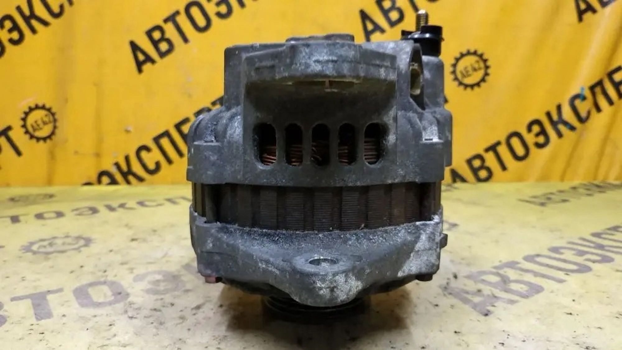 https://ycs.partsauto.market/partsauto-images/thmbs/userImages/87497919e31020c6b1c735431d06908a/part/6adcfe9d-a542-408a-bd63-fdce8ea5ffa9_1780325640768.jpg