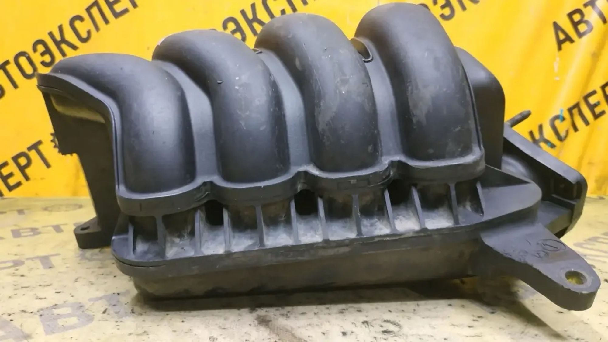 https://ycs.partsauto.market/partsauto-images/thmbs/userImages/87497919e31020c6b1c735431d06908a/part/6bfc2f94-267d-4a46-bedd-2ac73d1cc243_1787022796277.jpg