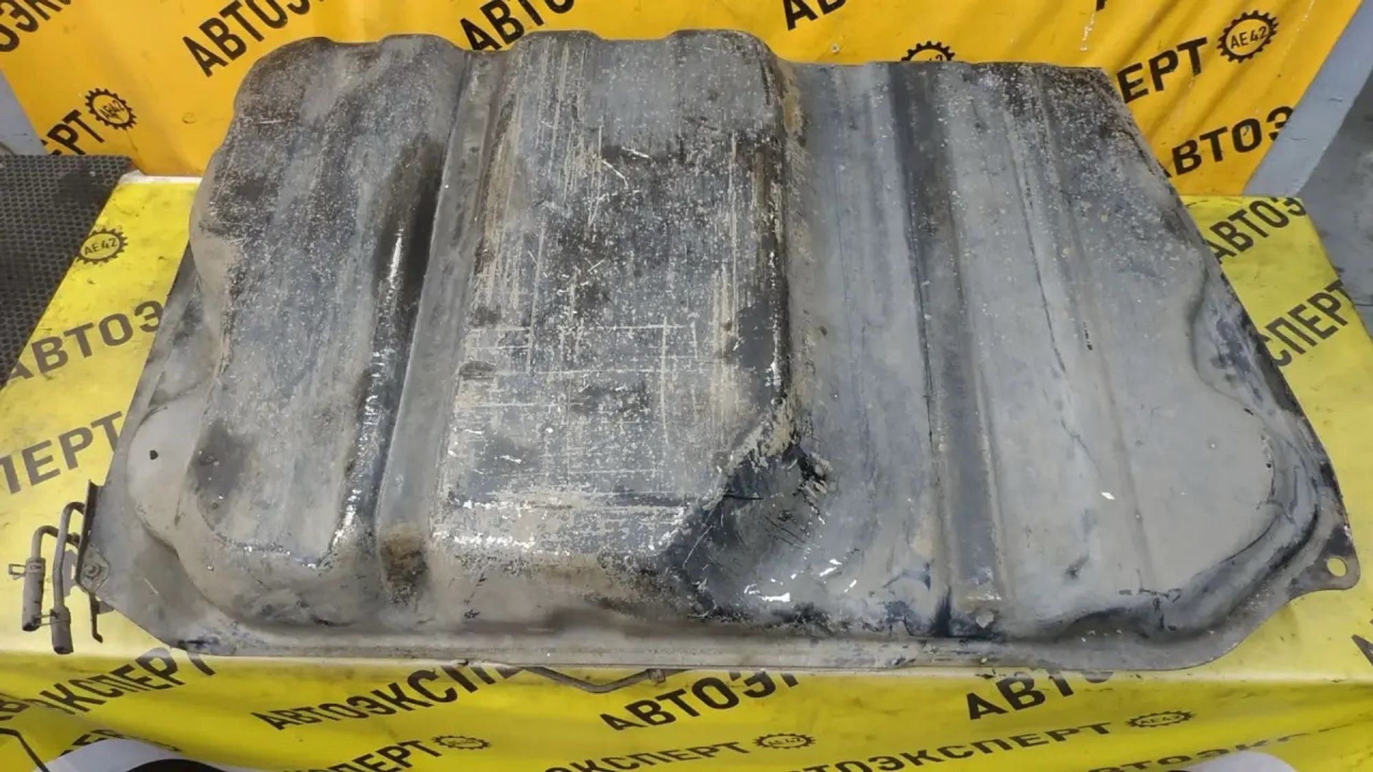 https://ycs.partsauto.market/partsauto-images/thmbs/userImages/87497919e31020c6b1c735431d06908a/part/6d29a3bb-bcbd-4f2c-b6c6-4e4083bfe75f_1785993237128.jpg