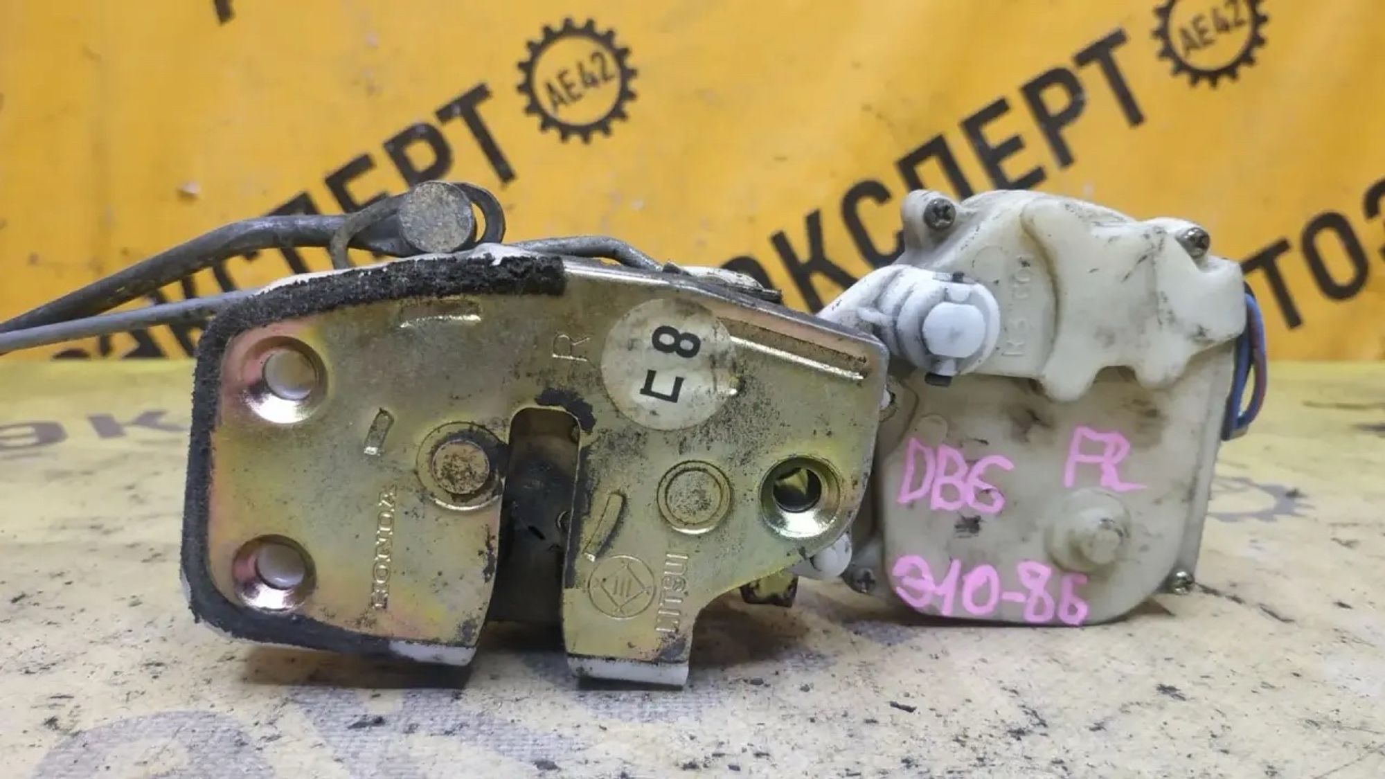 https://ycs.partsauto.market/partsauto-images/thmbs/userImages/87497919e31020c6b1c735431d06908a/part/6e4de626-d2fe-4522-8b3b-6392ba39422b_1783327309590.jpg