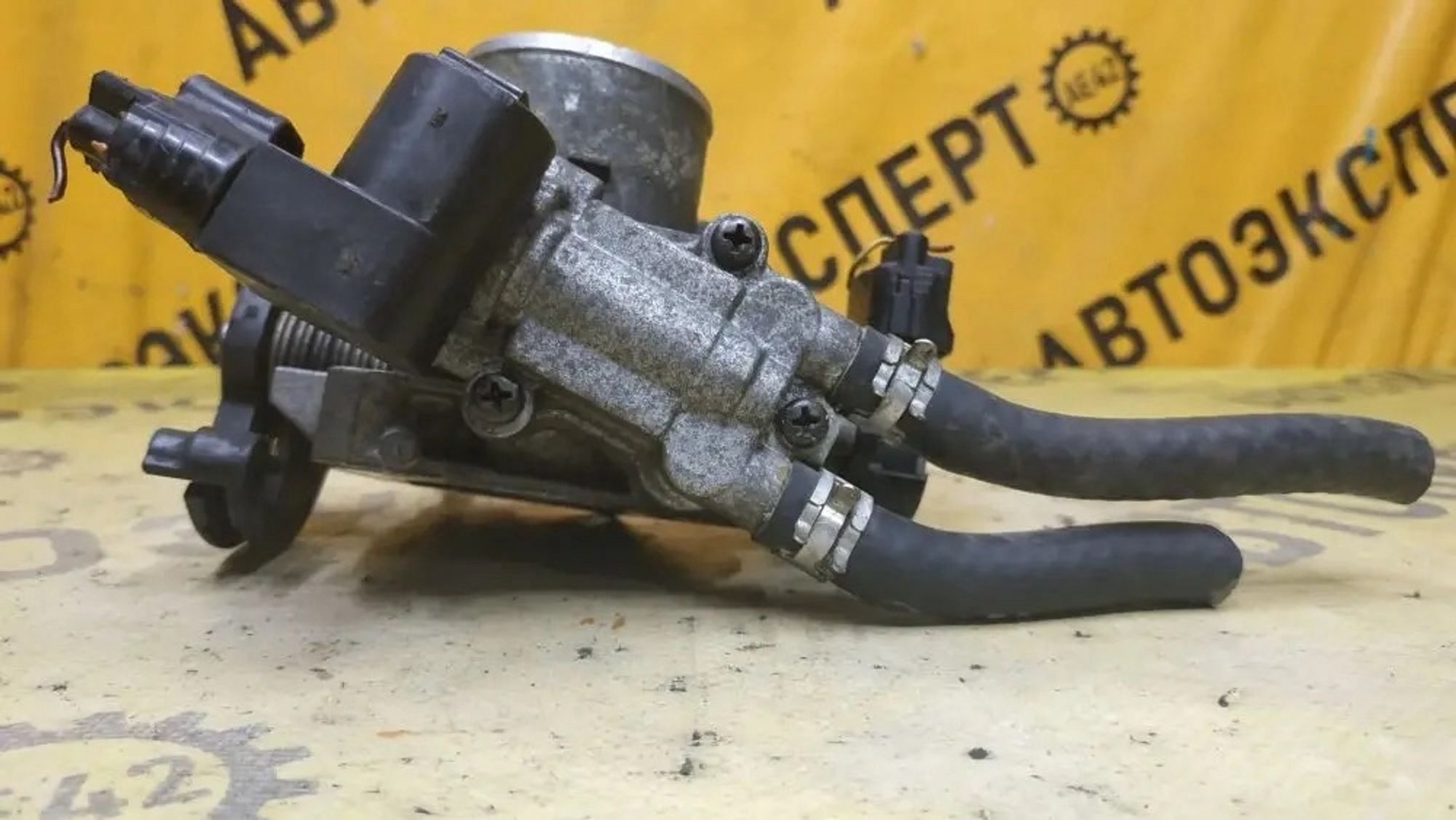 https://ycs.partsauto.market/partsauto-images/thmbs/userImages/87497919e31020c6b1c735431d06908a/part/6e5bb339-2d26-4e67-8376-b9d68fe7c5d5_1779437157385.jpg