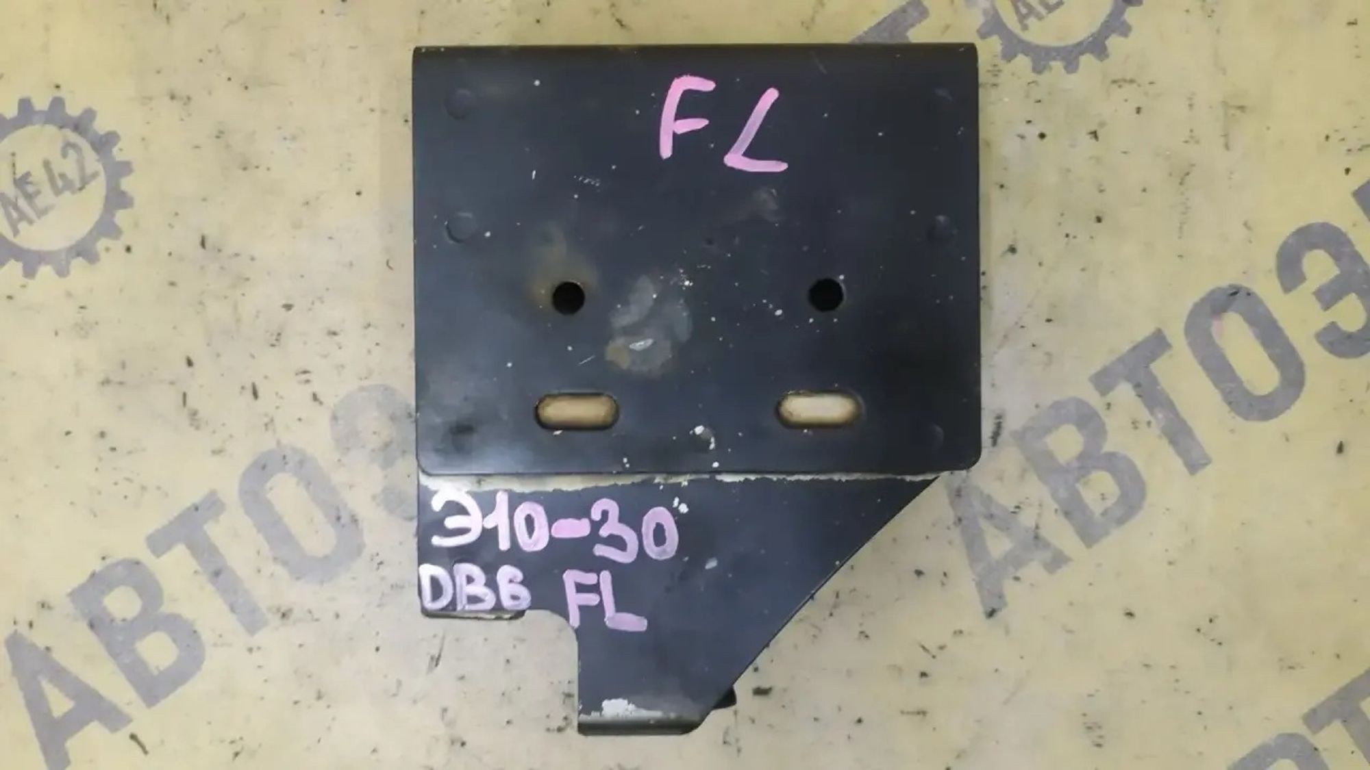 https://ycs.partsauto.market/partsauto-images/thmbs/userImages/87497919e31020c6b1c735431d06908a/part/71904dca-2fa7-4e53-9b8b-e320d539dae3_1783045497545.jpg