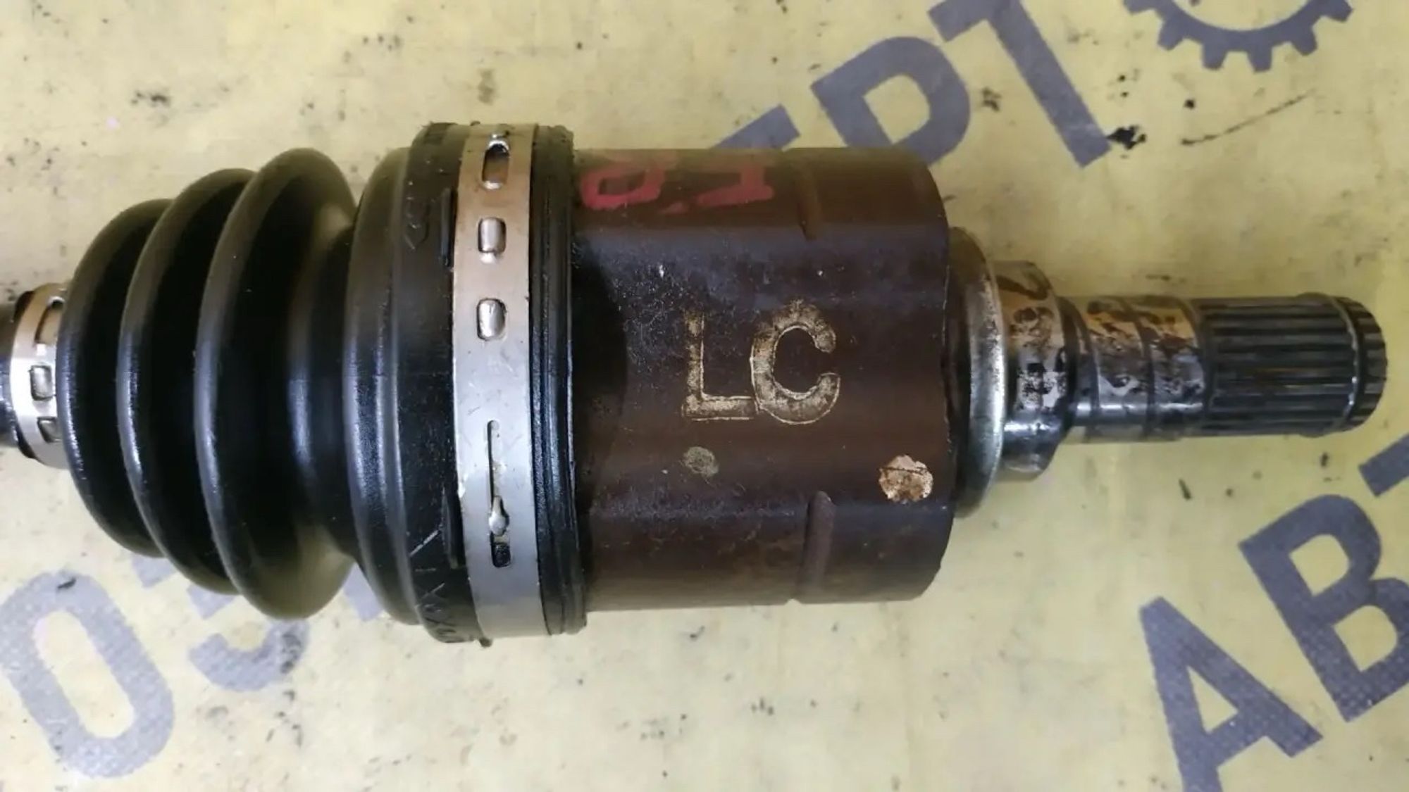 https://ycs.partsauto.market/partsauto-images/thmbs/userImages/87497919e31020c6b1c735431d06908a/part/751eebba-583e-4f85-b293-a3749243c25b_1786090704253.jpg