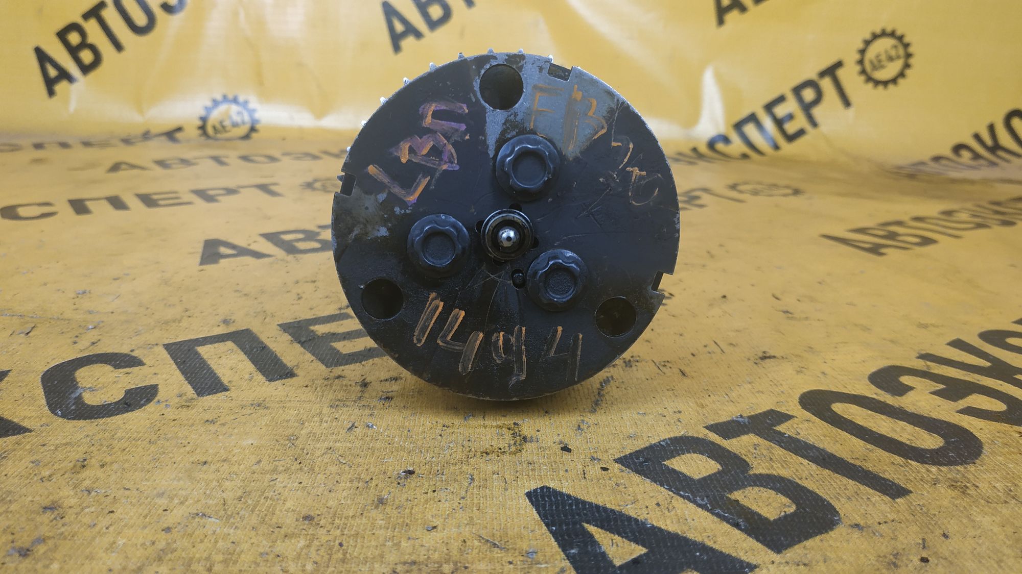 https://ycs.partsauto.market/partsauto-images/thmbs/userImages/87497919e31020c6b1c735431d06908a/part/76494e6c-e66a-4127-8ac3-6f37a0507ec9_1702614588654.jpg