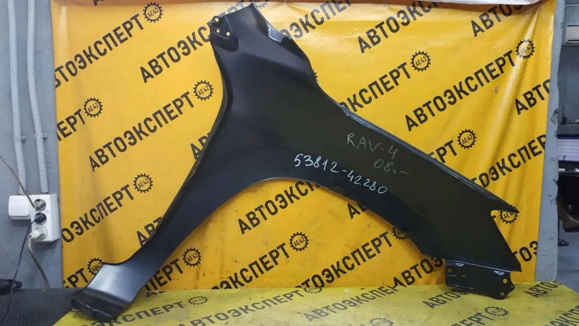 https://ycs.partsauto.market/partsauto-images/thmbs/userImages/87497919e31020c6b1c735431d06908a/part/795aa474-2989-49ed-a692-1696c566e592_1786696458204.jpg