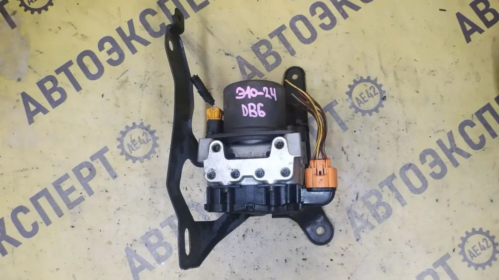 https://ycs.partsauto.market/partsauto-images/thmbs/userImages/87497919e31020c6b1c735431d06908a/part/79eb3e63-aee0-4beb-b19e-b585d5f87fe1_1782896762924.jpg