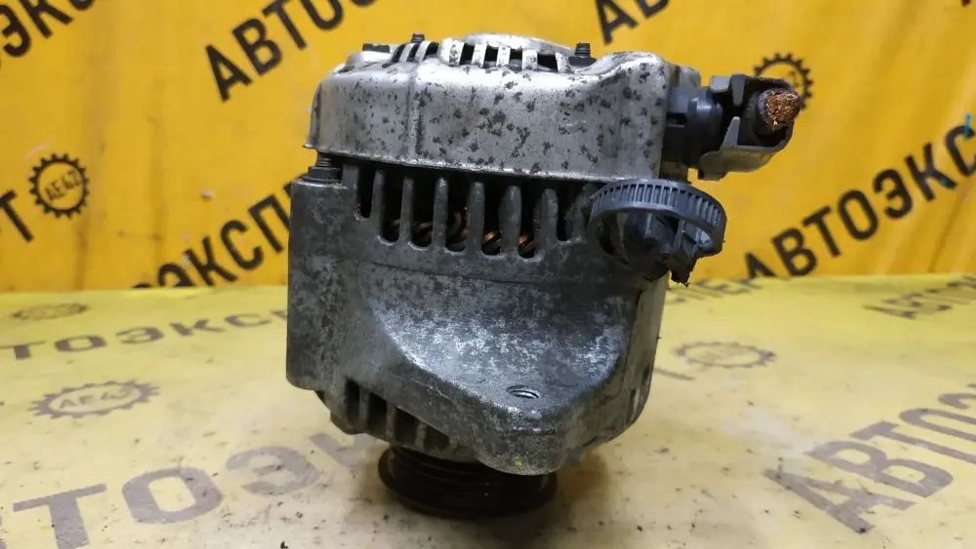 https://ycs.partsauto.market/partsauto-images/thmbs/userImages/87497919e31020c6b1c735431d06908a/part/7ace5fdc-055b-49d6-9f8d-3118ee6870cd_1777543955254.jpg
