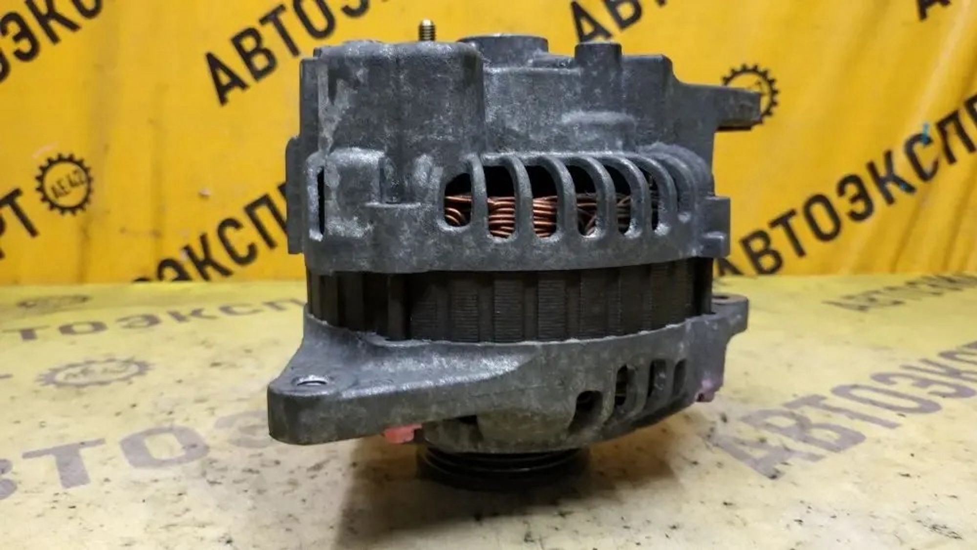 https://ycs.partsauto.market/partsauto-images/thmbs/userImages/87497919e31020c6b1c735431d06908a/part/7aee0b49-dddd-445f-a63d-3ac924b3008a_1780325639227.jpg