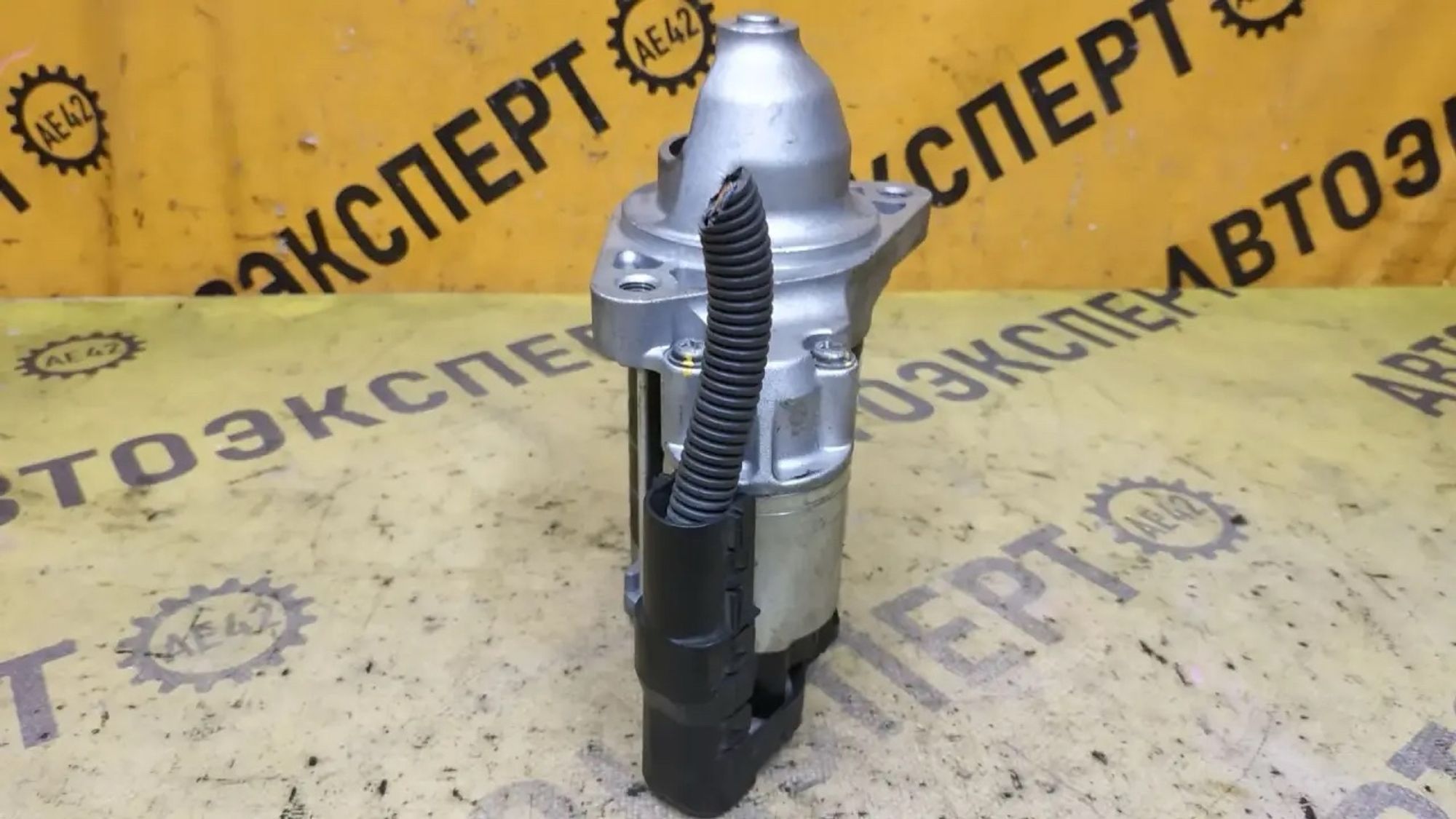 https://ycs.partsauto.market/partsauto-images/thmbs/userImages/87497919e31020c6b1c735431d06908a/part/7b533241-b830-4212-ac92-227366b80bcc_1785125660474.jpg
