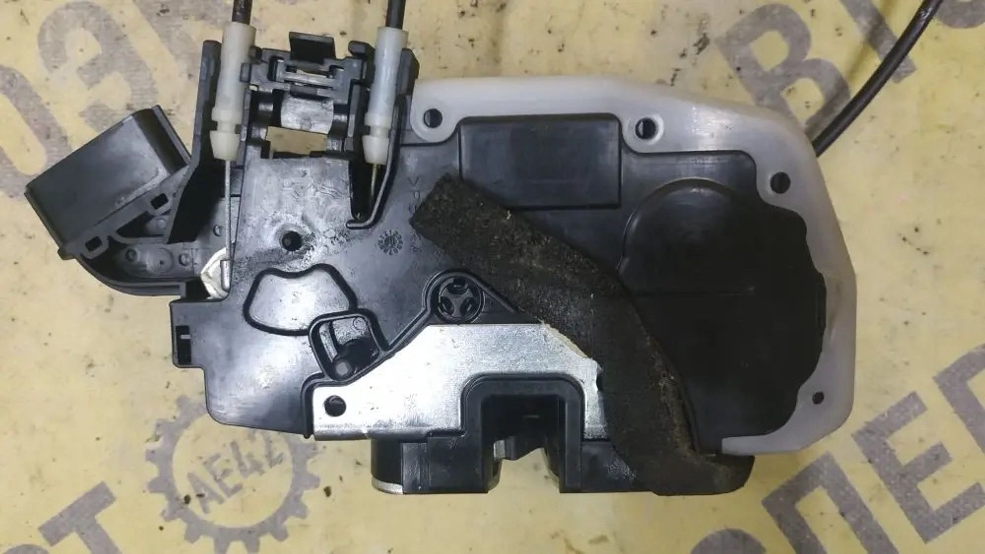 https://ycs.partsauto.market/partsauto-images/thmbs/userImages/87497919e31020c6b1c735431d06908a/part/7d42b36a-a0f9-47fc-8ab5-7dc5dc33d28c_1779783878589.jpg