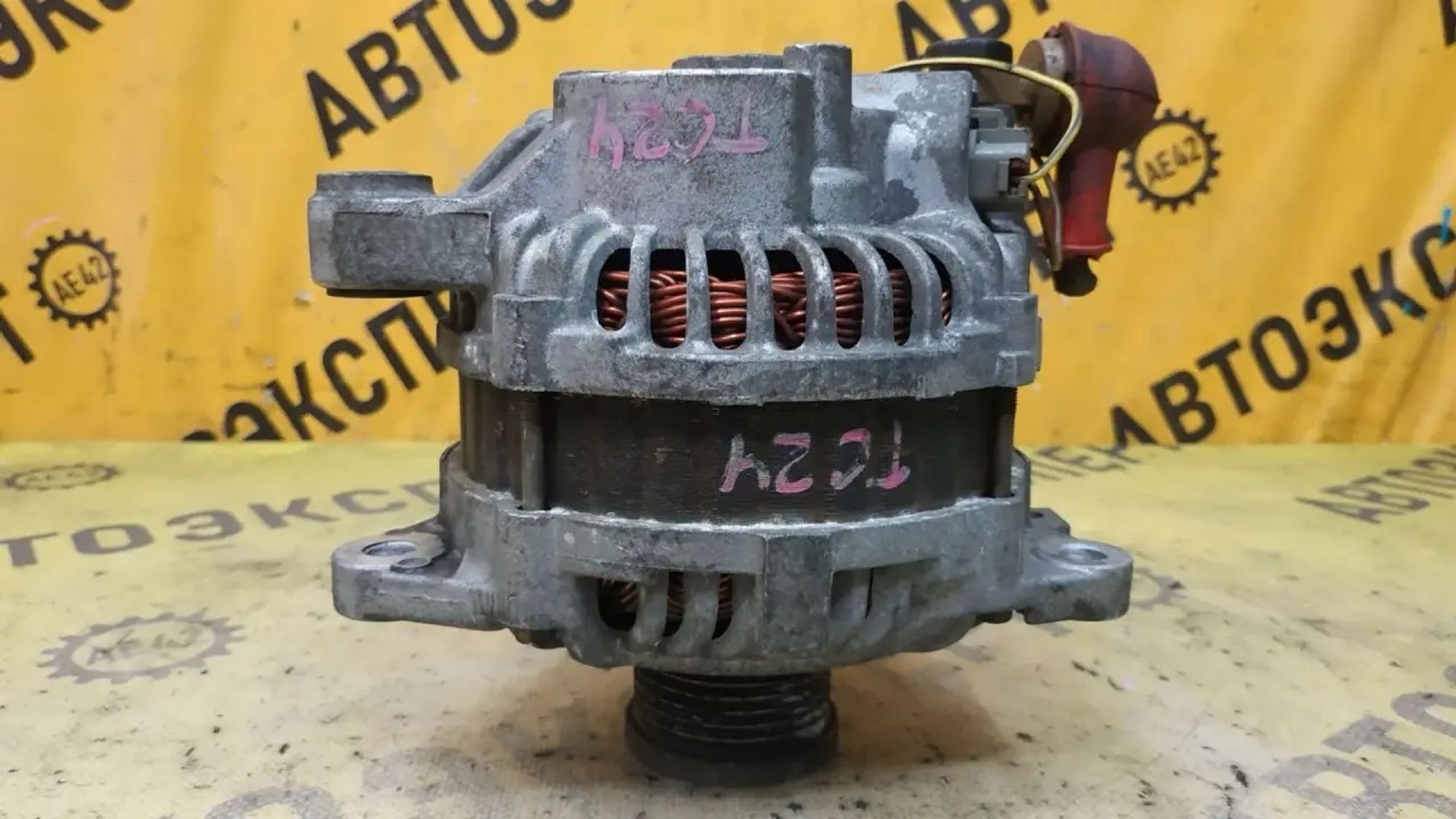 https://ycs.partsauto.market/partsauto-images/thmbs/userImages/87497919e31020c6b1c735431d06908a/part/7e880648-e732-41d7-aa77-68d47a3a09fb_1784271156249.jpg