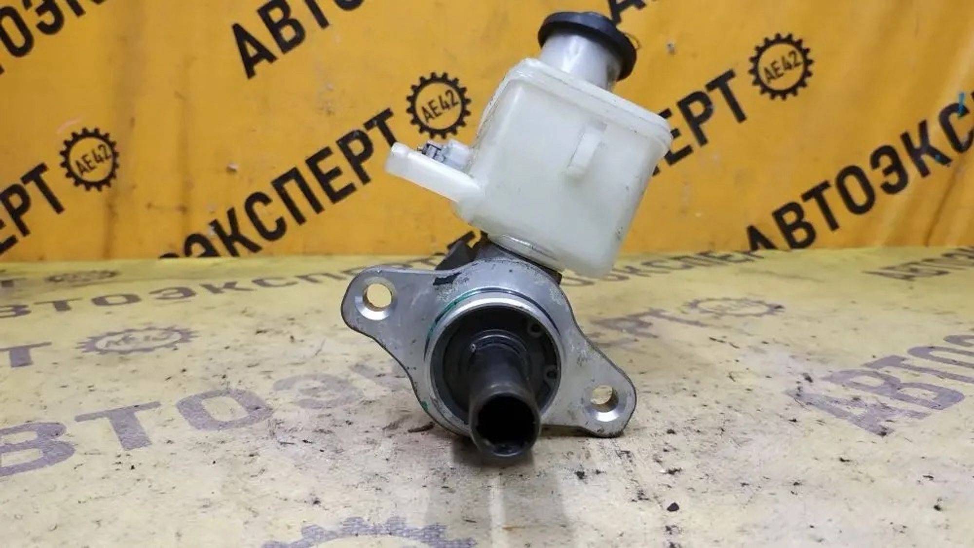 https://ycs.partsauto.market/partsauto-images/thmbs/userImages/87497919e31020c6b1c735431d06908a/part/7ed271d3-7270-4f89-bb92-1e86b5b47650_1780324885394.jpg