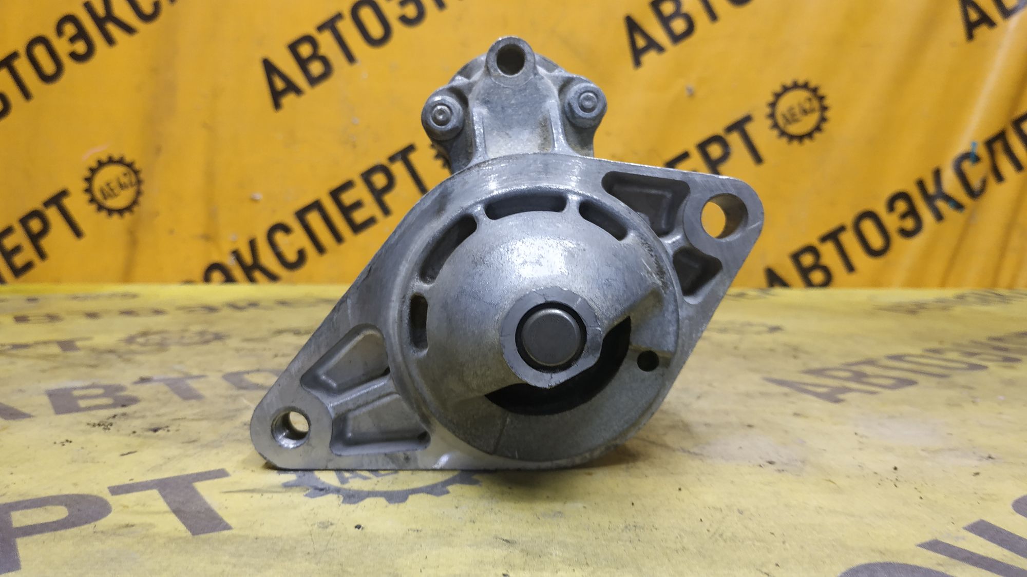 https://ycs.partsauto.market/partsauto-images/thmbs/userImages/87497919e31020c6b1c735431d06908a/part/80e91cdd-df09-4632-99b5-d110fb0cdcce_1777970949709.jpg