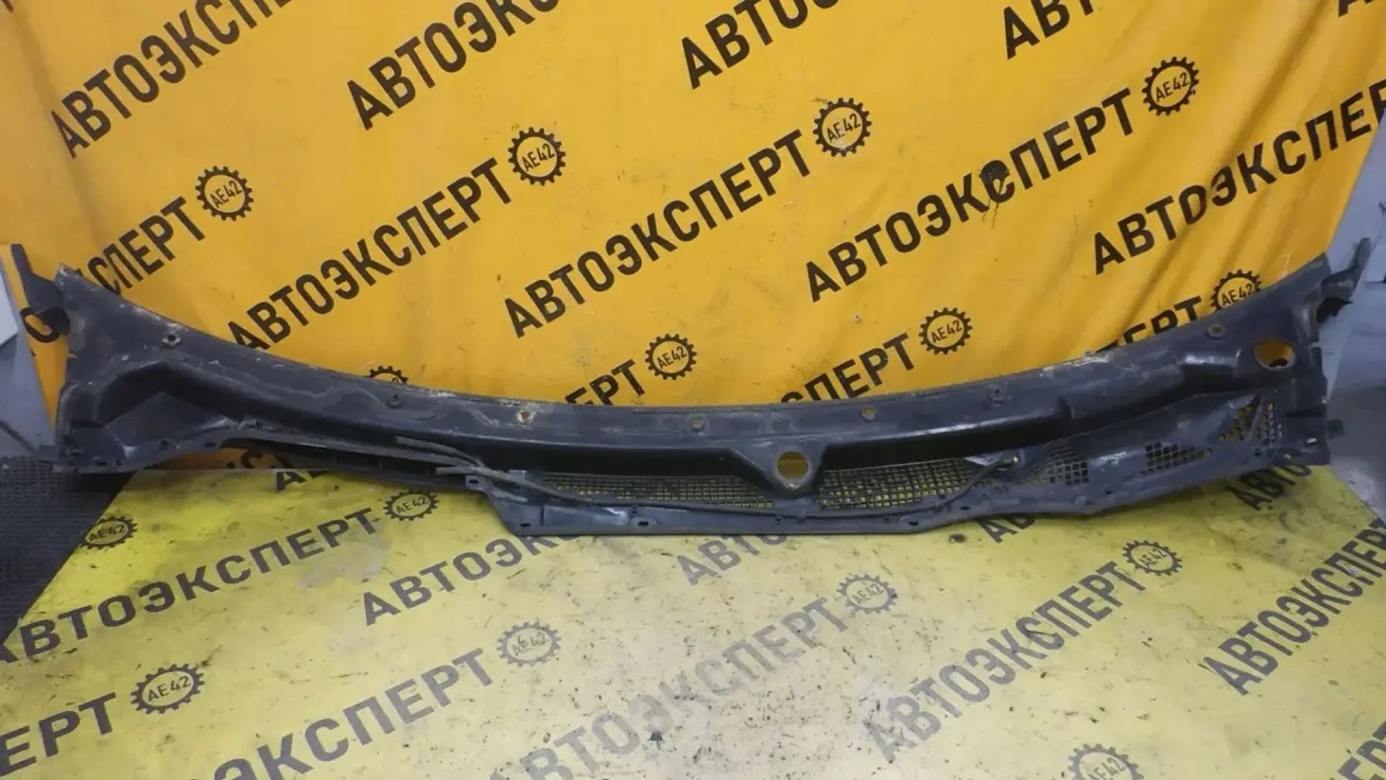 https://ycs.partsauto.market/partsauto-images/thmbs/userImages/87497919e31020c6b1c735431d06908a/part/84b46541-5234-41b4-b34a-9ecf924e1e8e_1783411319149.jpg