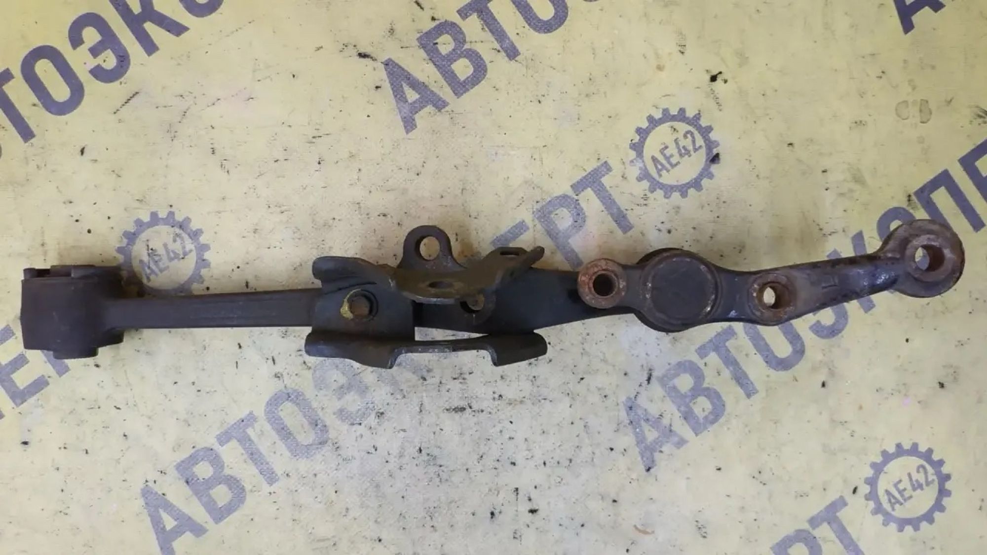 https://ycs.partsauto.market/partsauto-images/thmbs/userImages/87497919e31020c6b1c735431d06908a/part/863a8a4e-0c98-4ec3-a3f1-626f8051ae0c_1782204952898.jpg