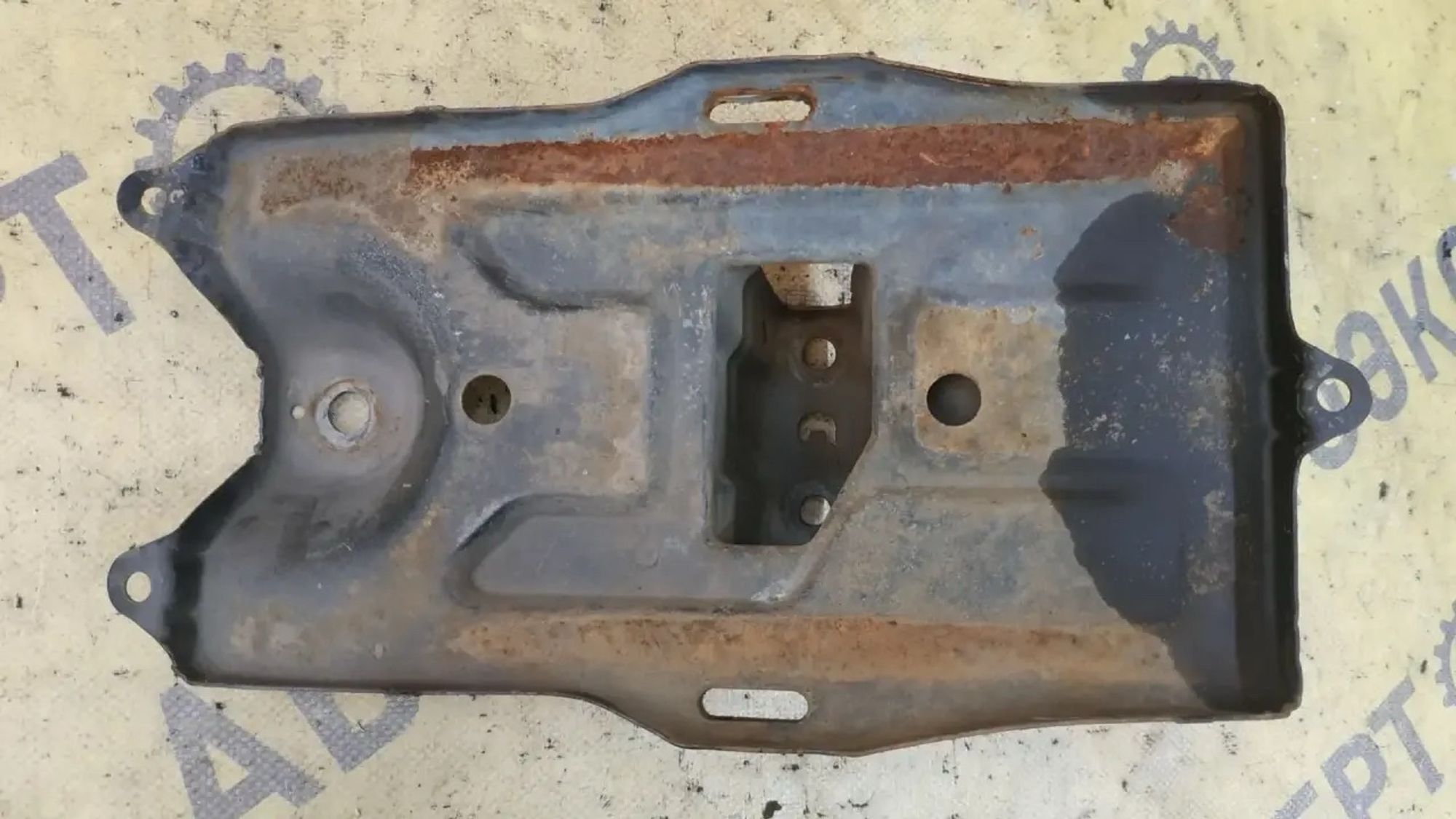 https://ycs.partsauto.market/partsauto-images/thmbs/userImages/87497919e31020c6b1c735431d06908a/part/893d30ce-95f8-4e33-a3e5-2b58b80e3131_1784609037402.jpg