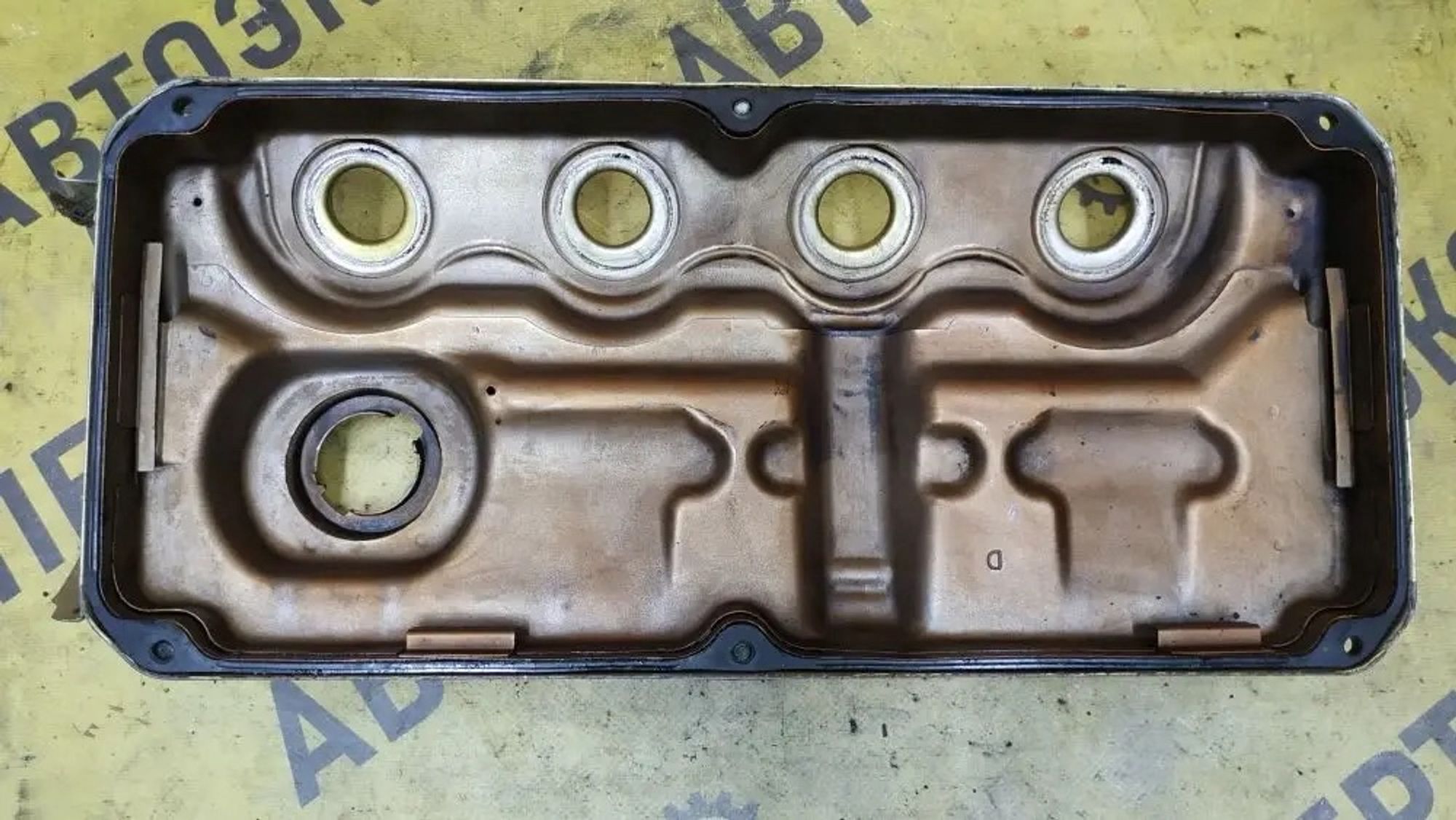 https://ycs.partsauto.market/partsauto-images/thmbs/userImages/87497919e31020c6b1c735431d06908a/part/8987791d-fbec-4aef-acc0-b5ffa7fcf2ee_1775059231681.jpg