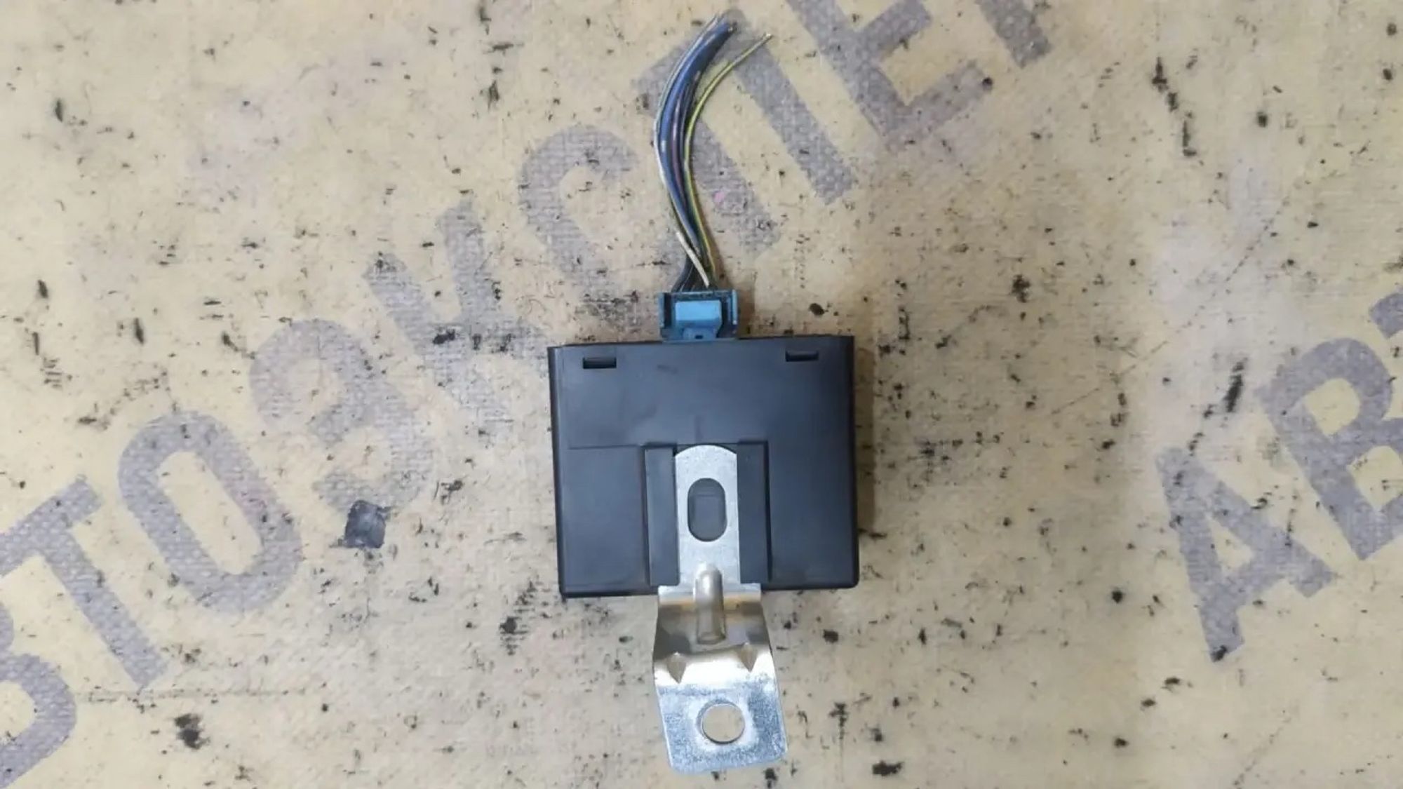 https://ycs.partsauto.market/partsauto-images/thmbs/userImages/87497919e31020c6b1c735431d06908a/part/8990818b-cf4d-42e5-867a-d7a4fc2bfb9e_1783410955888.jpg