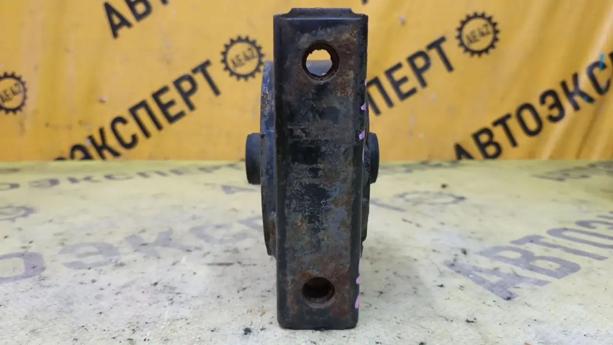 https://ycs.partsauto.market/partsauto-images/thmbs/userImages/87497919e31020c6b1c735431d06908a/part/8b287884-381b-4abb-9ad9-e127b00bd64c_1782204891309.jpg