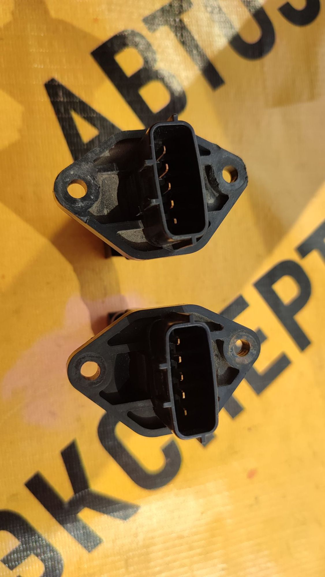 https://ycs.partsauto.market/partsauto-images/thmbs/userImages/87497919e31020c6b1c735431d06908a/part/8bc746e5-041f-4c77-80b9-dba101a85138_1723192824483.jpg