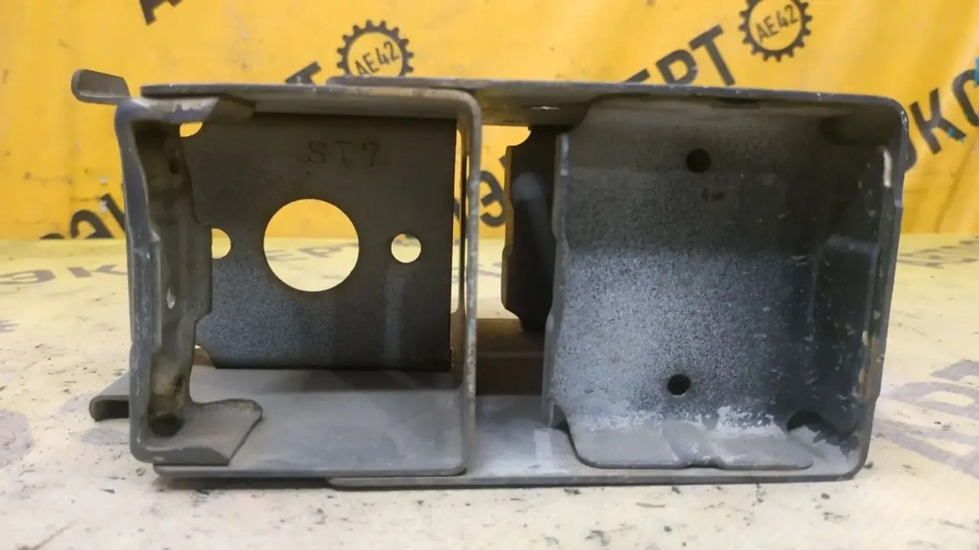 https://ycs.partsauto.market/partsauto-images/thmbs/userImages/87497919e31020c6b1c735431d06908a/part/8c547fd4-974d-4c6f-8337-bf43a0695df2_1783045511311.jpg