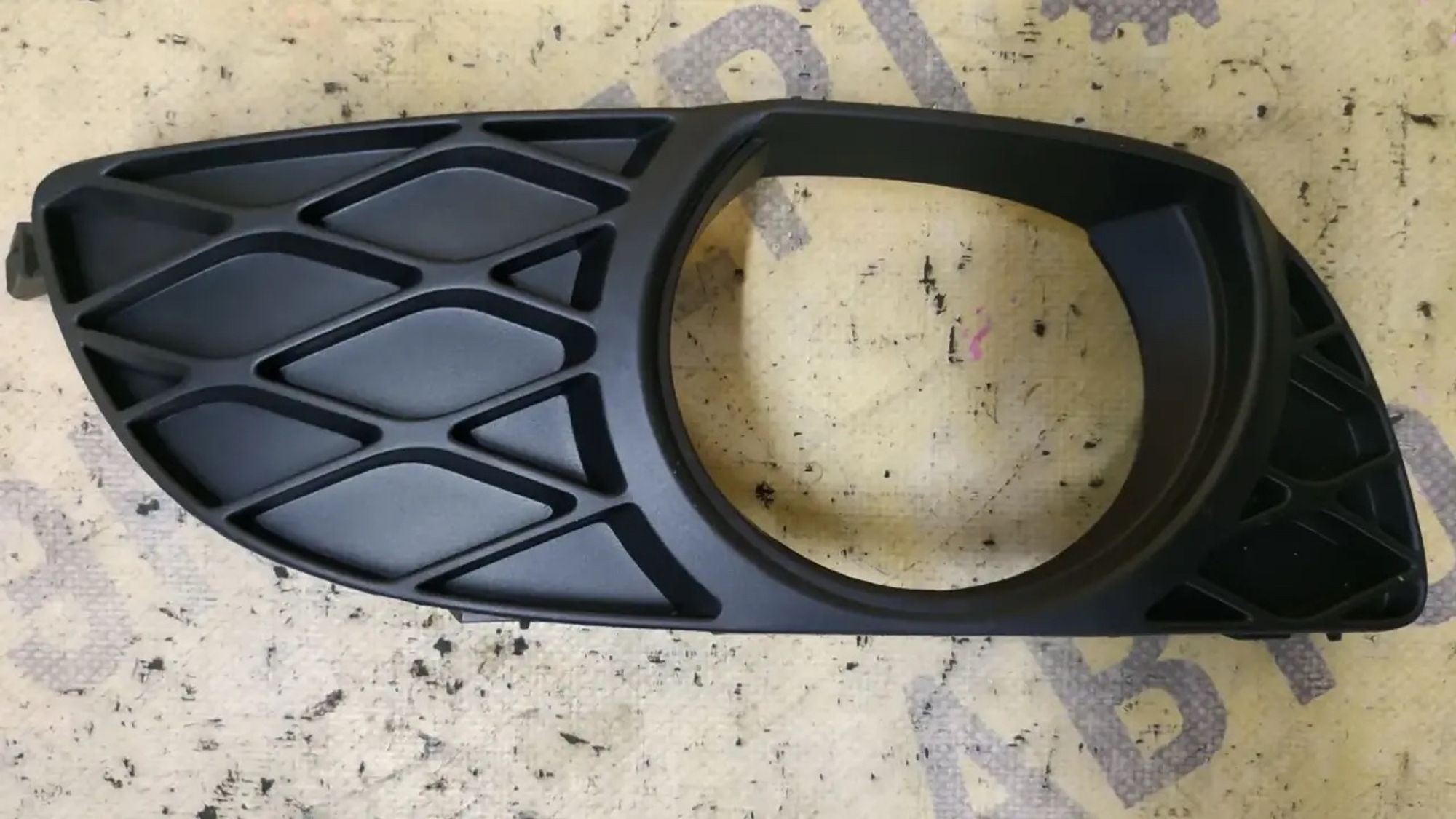 https://ycs.partsauto.market/partsauto-images/thmbs/userImages/87497919e31020c6b1c735431d06908a/part/8c9505c1-300d-4daf-a749-51d8380446a0_1786092690252.jpg