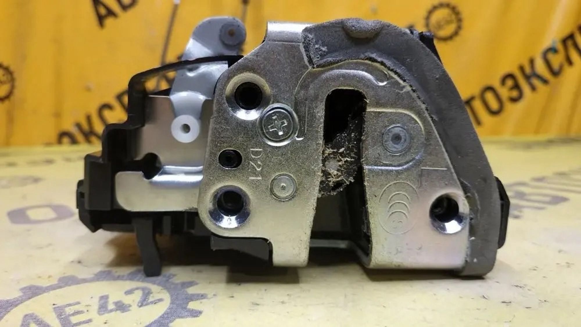 https://ycs.partsauto.market/partsauto-images/thmbs/userImages/87497919e31020c6b1c735431d06908a/part/8dcced2a-f453-4edd-9026-aae2d6975e35_1776958976166.jpg