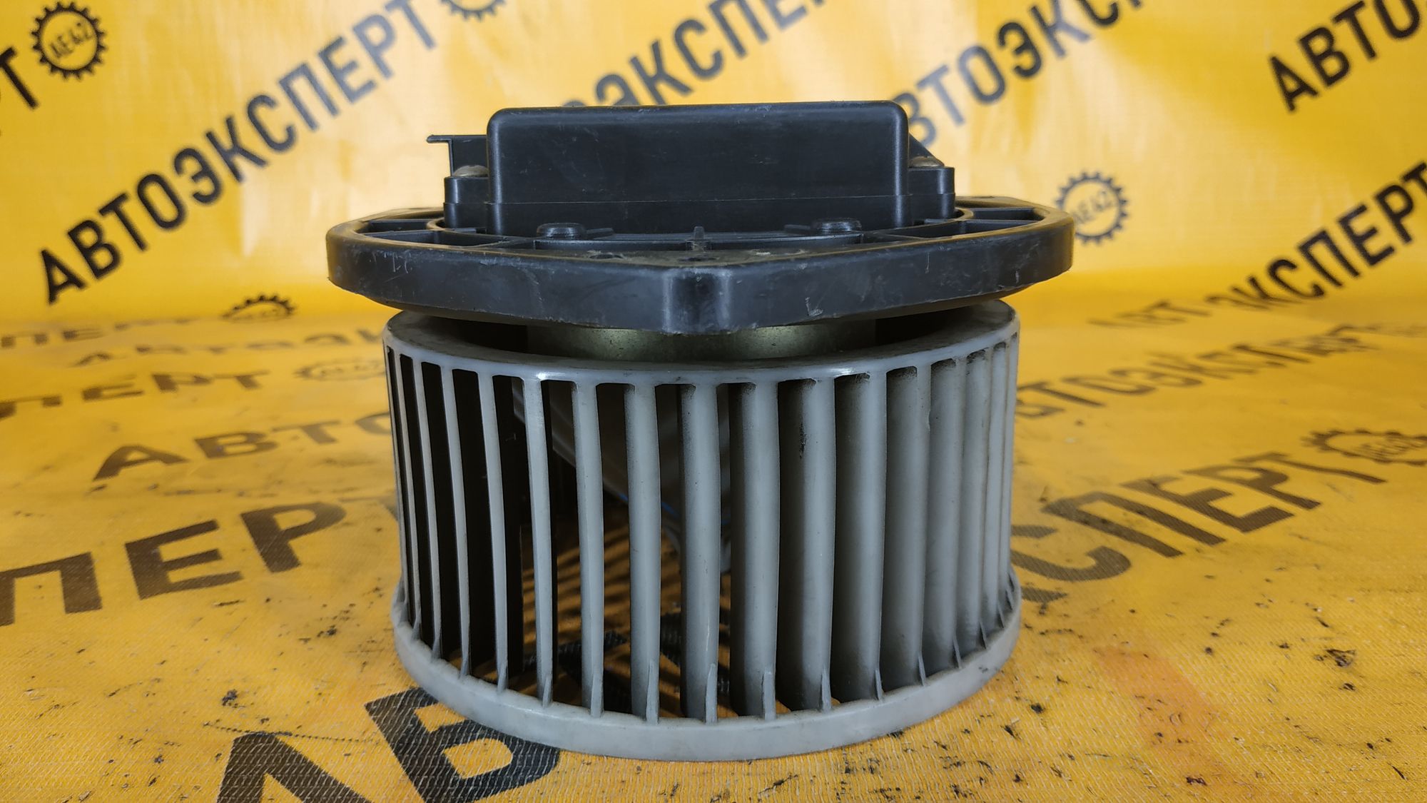 https://ycs.partsauto.market/partsauto-images/thmbs/userImages/87497919e31020c6b1c735431d06908a/part/8eccfb9d-bff3-454f-8109-5722cc3eb416_1710998784977.jpg