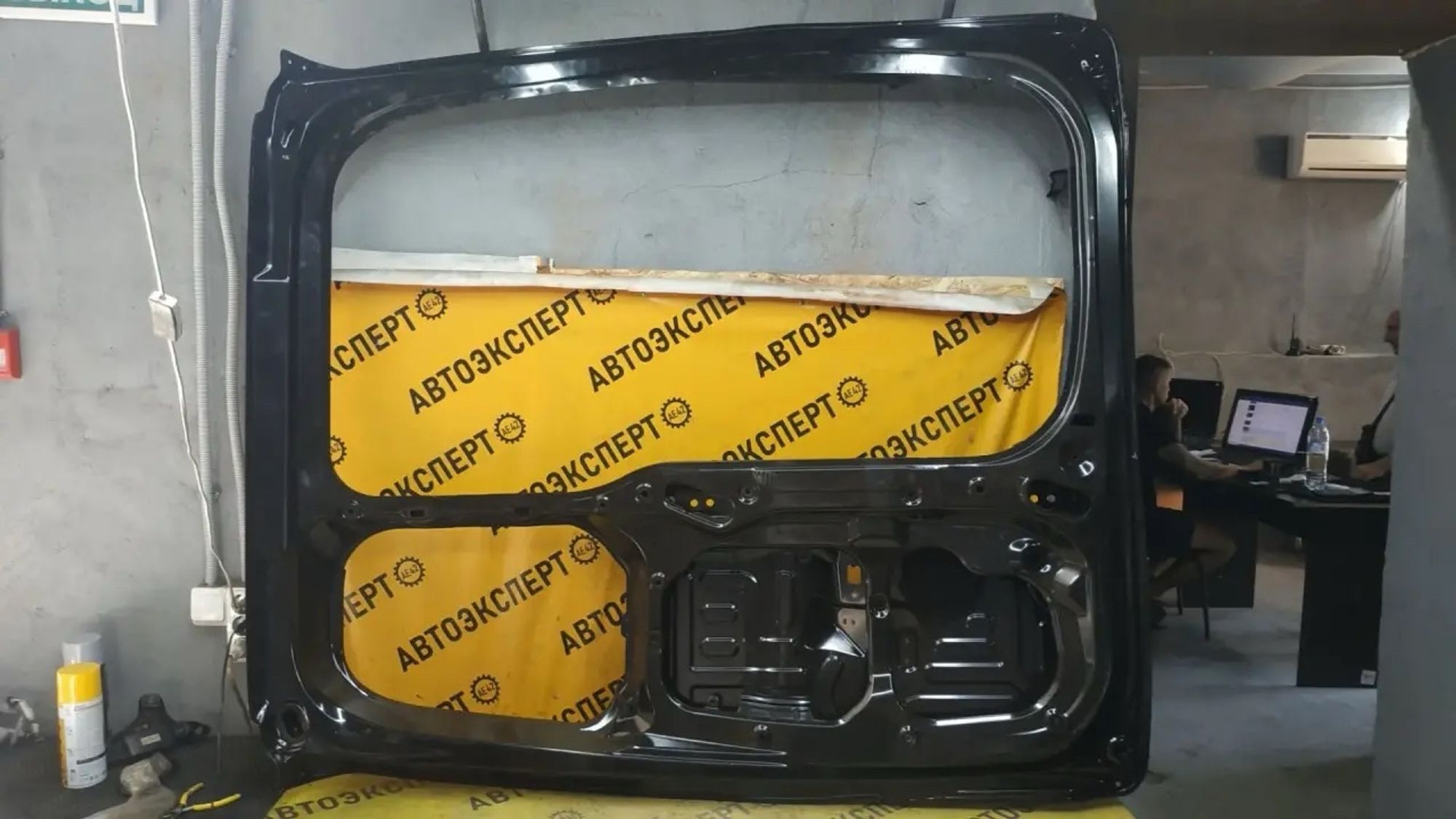 https://ycs.partsauto.market/partsauto-images/thmbs/userImages/87497919e31020c6b1c735431d06908a/part/8edc0a76-dffa-452c-8420-fb7e12fd425c_1786090738709.jpg