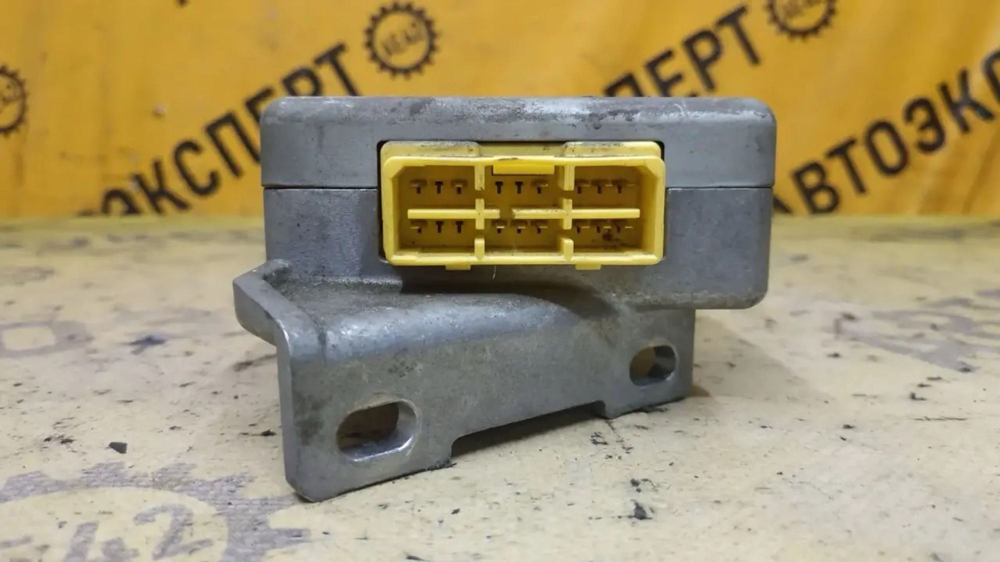 https://ycs.partsauto.market/partsauto-images/thmbs/userImages/87497919e31020c6b1c735431d06908a/part/90288088-637f-439b-8691-97b71afd0b21_1783411515621.jpg