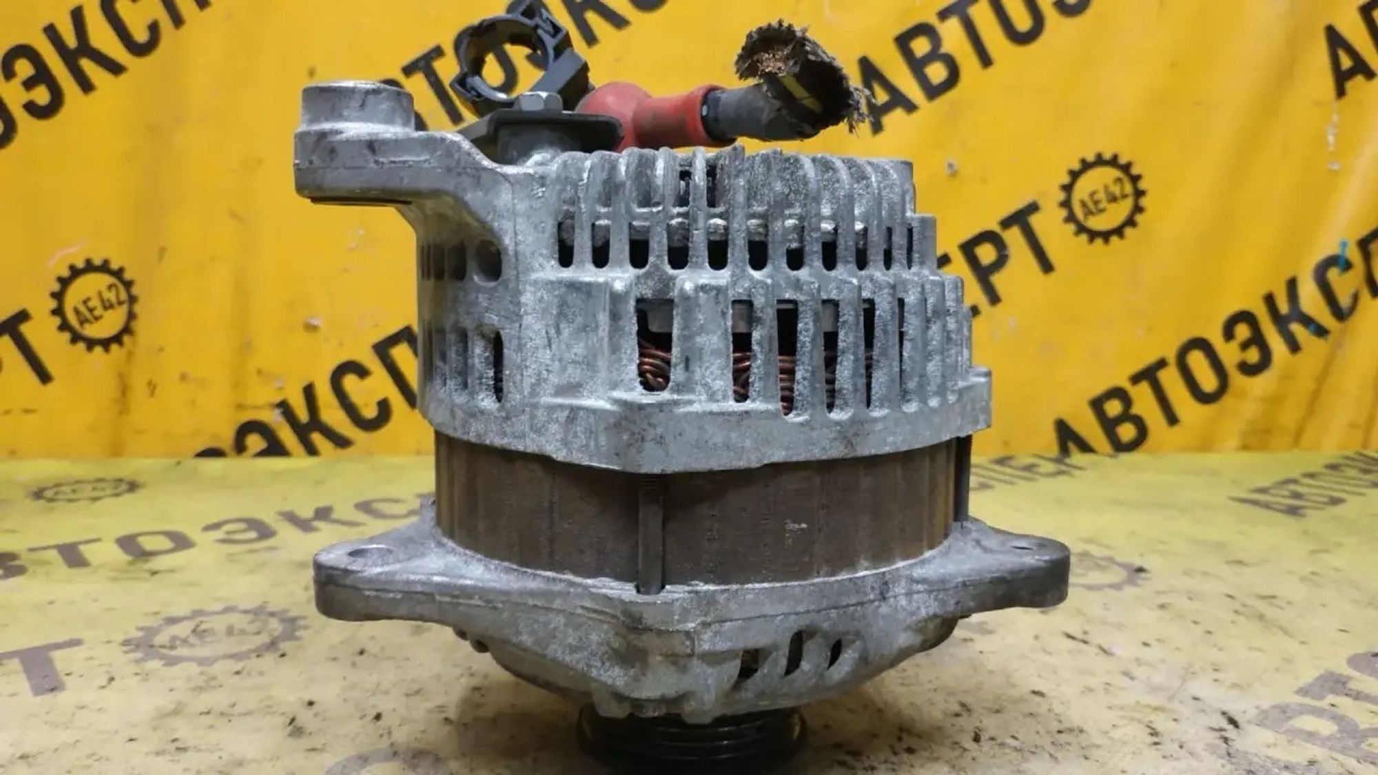 https://ycs.partsauto.market/partsauto-images/thmbs/userImages/87497919e31020c6b1c735431d06908a/part/94bce950-aa61-41a9-935b-17cc53639c99_1785125801676.jpg