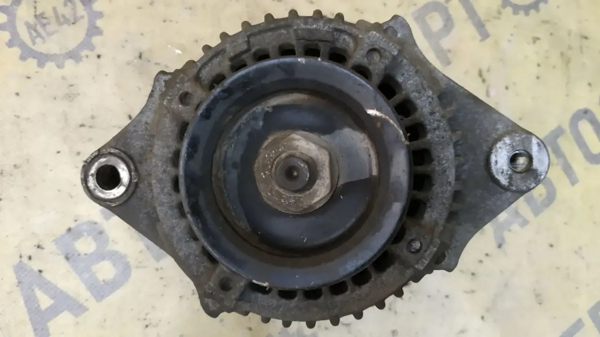 https://ycs.partsauto.market/partsauto-images/thmbs/userImages/87497919e31020c6b1c735431d06908a/part/9524a77d-0b03-4e1c-8de4-ec7e7675506e_1784252148377.jpg