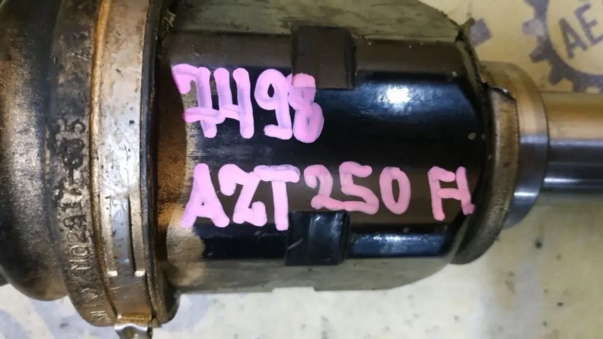 https://ycs.partsauto.market/partsauto-images/thmbs/userImages/87497919e31020c6b1c735431d06908a/part/95c0a6cf-fd37-4f9c-9e6f-3fd40335b5fd_1777962486108.jpg