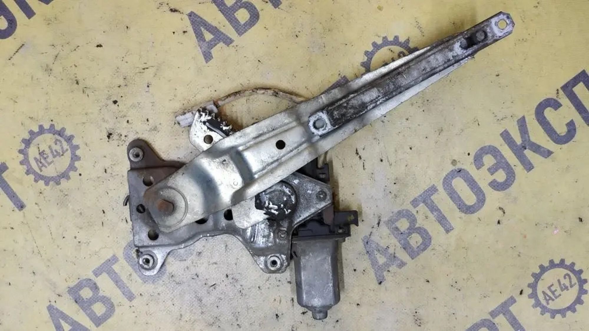 https://ycs.partsauto.market/partsauto-images/thmbs/userImages/87497919e31020c6b1c735431d06908a/part/95ea1978-682e-4ae5-9a80-4ad09e5e1fb4_1780925595773.jpg