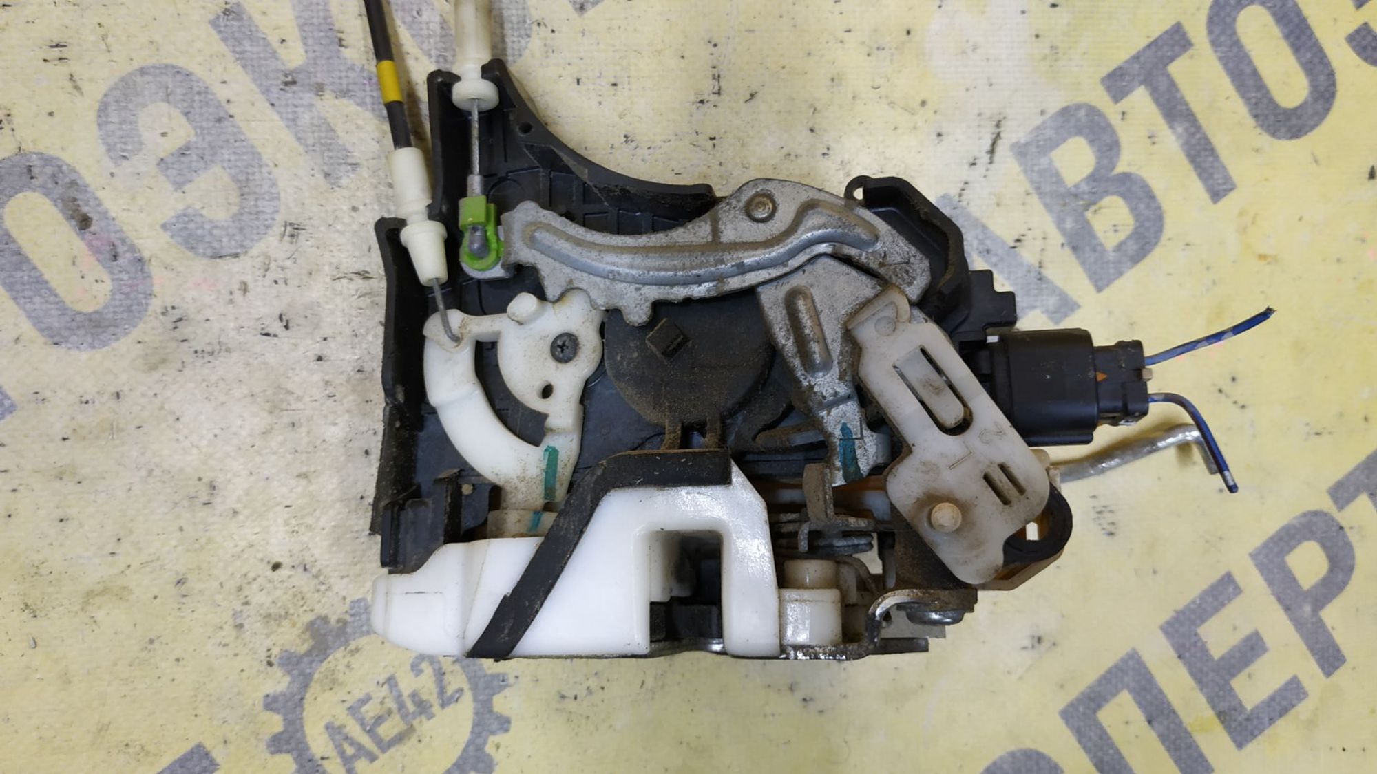 https://ycs.partsauto.market/partsauto-images/thmbs/userImages/87497919e31020c6b1c735431d06908a/part/9817c45e-2a5e-4750-a587-340eac671d61_1780986524063.jpg