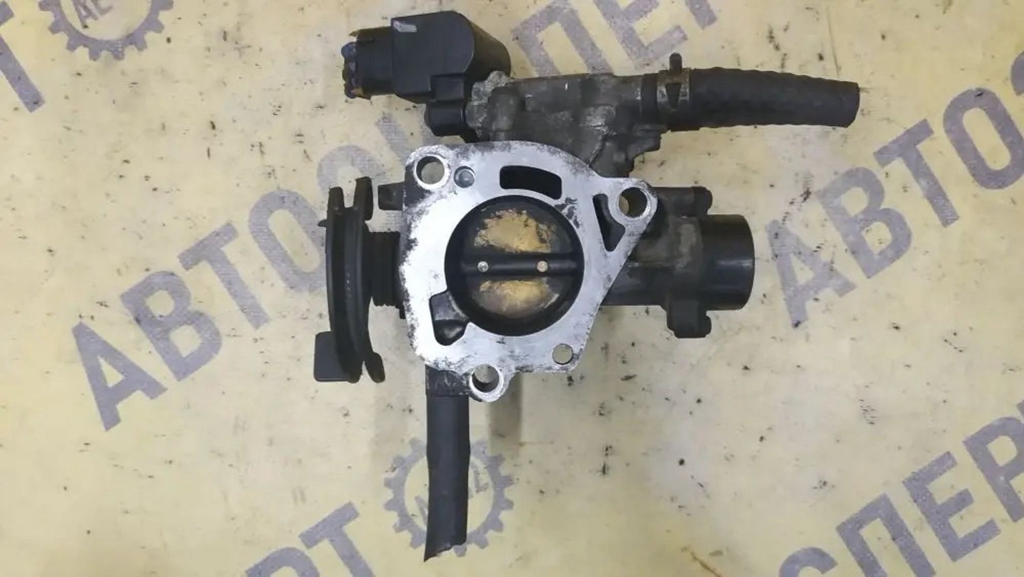 https://ycs.partsauto.market/partsauto-images/thmbs/userImages/87497919e31020c6b1c735431d06908a/part/9855f584-e17f-4a0d-a33d-ebacd54b707c_1779437103649.jpg
