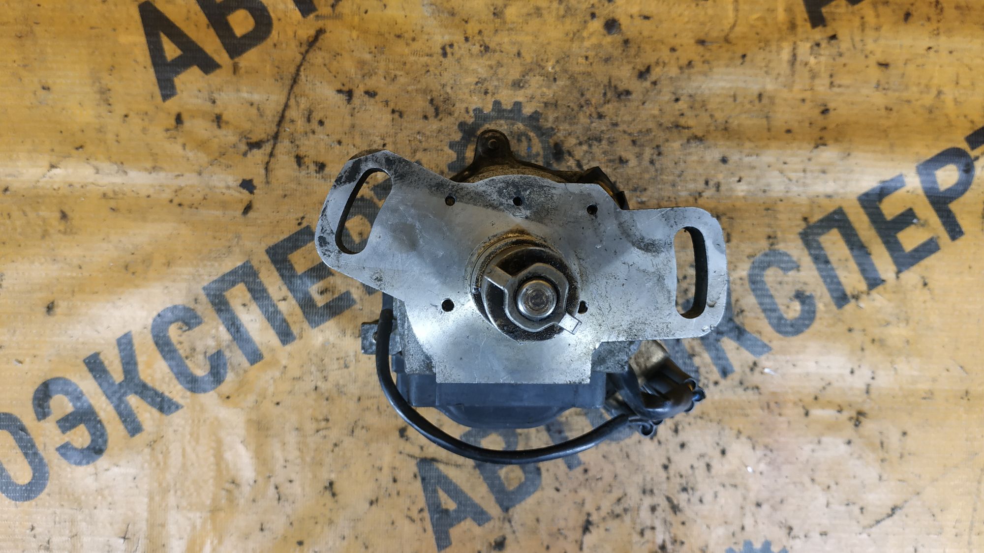 https://ycs.partsauto.market/partsauto-images/thmbs/userImages/87497919e31020c6b1c735431d06908a/part/9859eb2f-e0d2-4ecb-ac16-43c440da75ad_1728638915326.jpg