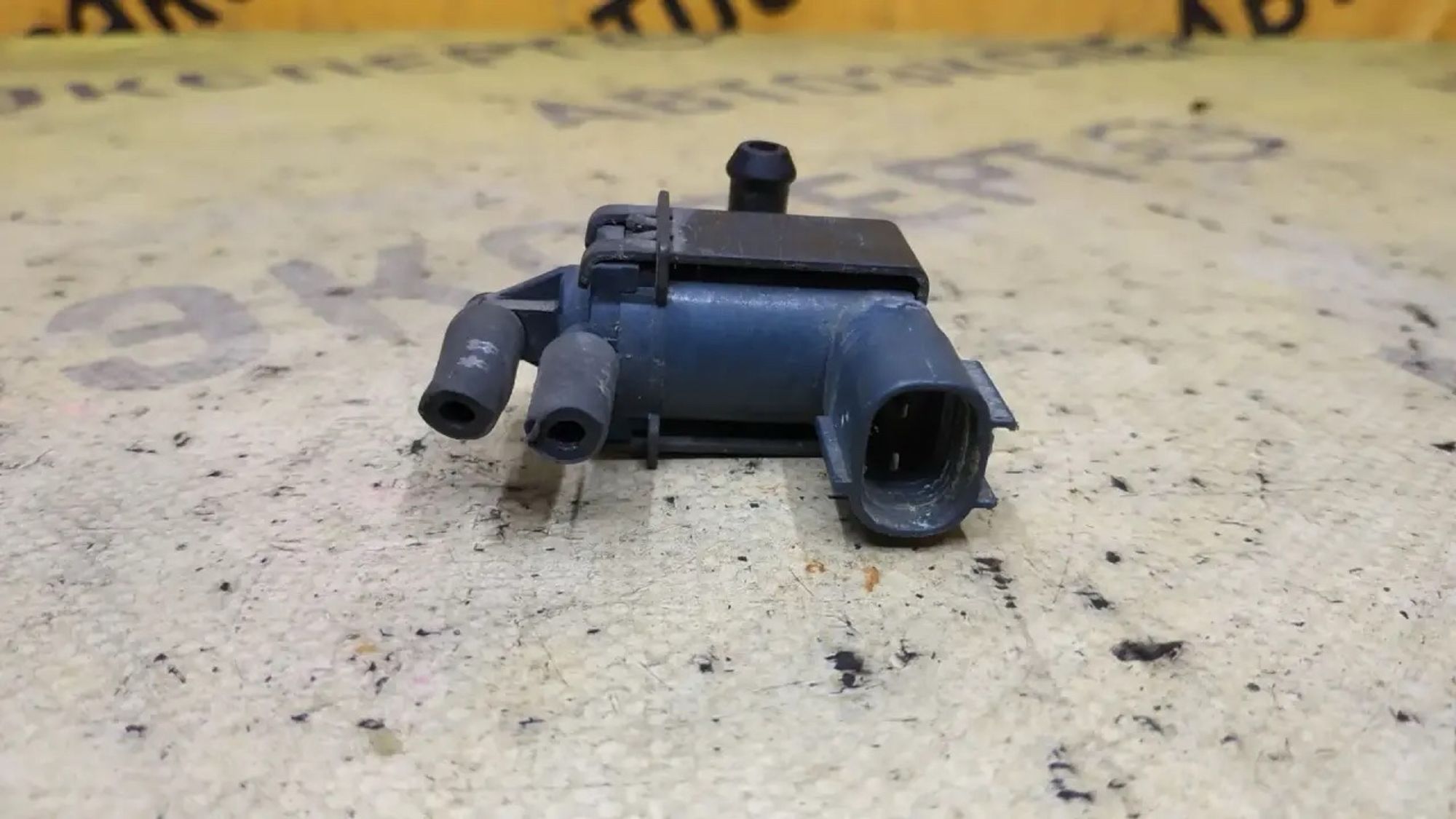 https://ycs.partsauto.market/partsauto-images/thmbs/userImages/87497919e31020c6b1c735431d06908a/part/9b595a5e-3c8f-4d14-b6cd-28cb8d18516c_1781834553339.jpg