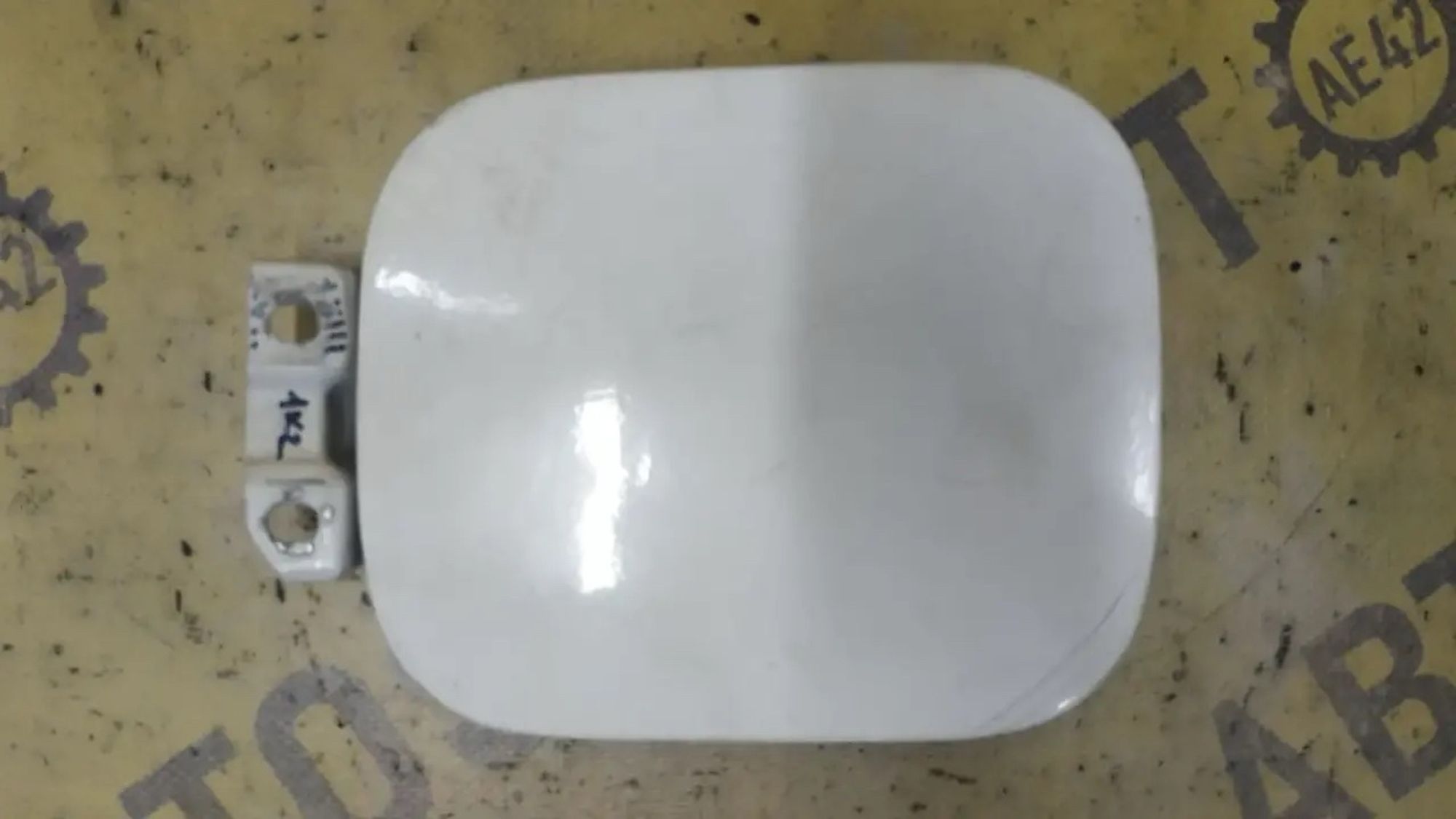 https://ycs.partsauto.market/partsauto-images/thmbs/userImages/87497919e31020c6b1c735431d06908a/part/9ca41a7c-3f2b-48ec-bd3c-6190e2196f56_1782896685088.jpg
