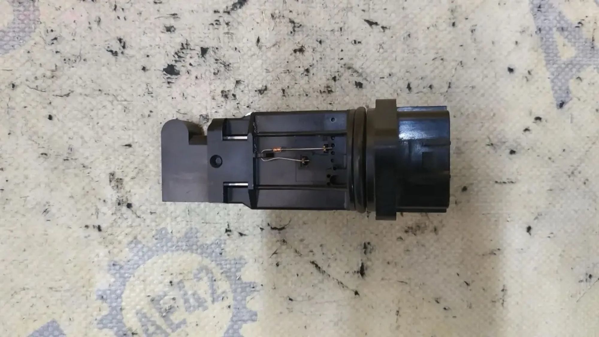 https://ycs.partsauto.market/partsauto-images/thmbs/userImages/87497919e31020c6b1c735431d06908a/part/9dd015ae-7e53-4a1b-befd-6a8ecd0d7e7a_1786696343482.jpg