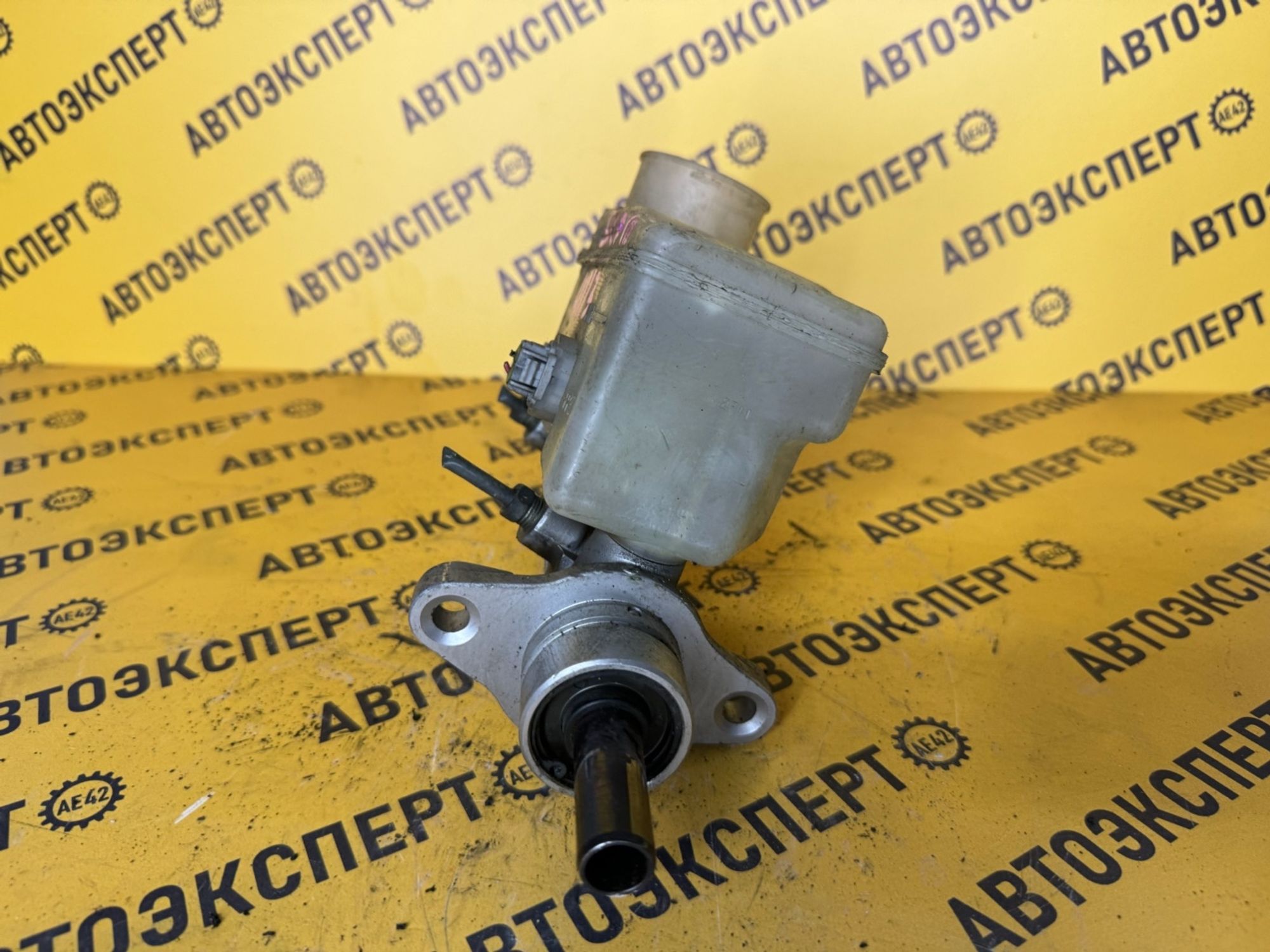 https://ycs.partsauto.market/partsauto-images/thmbs/userImages/87497919e31020c6b1c735431d06908a/part/9e035e7f-223b-4b40-90ae-32b7021abc7f_1733204706058.jpg