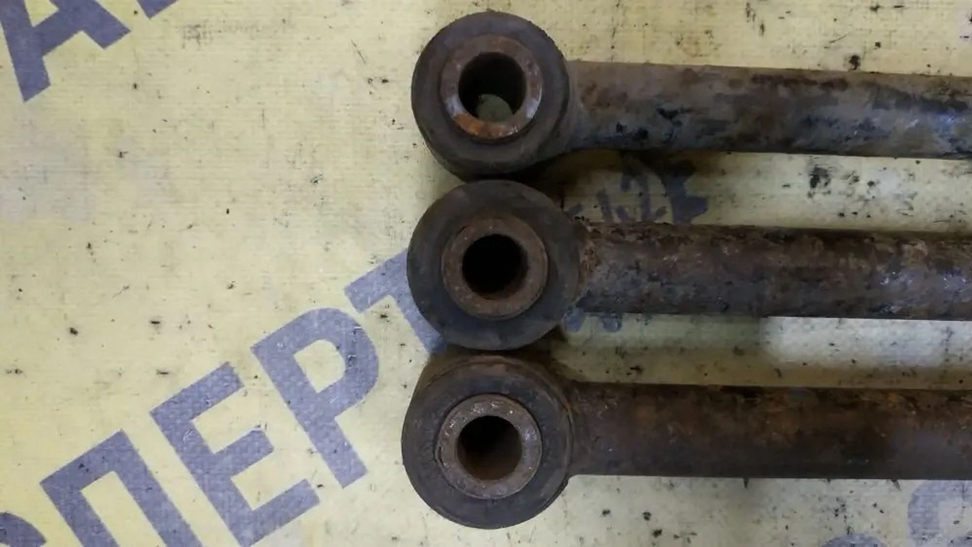 https://ycs.partsauto.market/partsauto-images/thmbs/userImages/87497919e31020c6b1c735431d06908a/part/9e3824a4-8926-48e7-8ac2-743d3c50b1f4_1780925543905.jpg