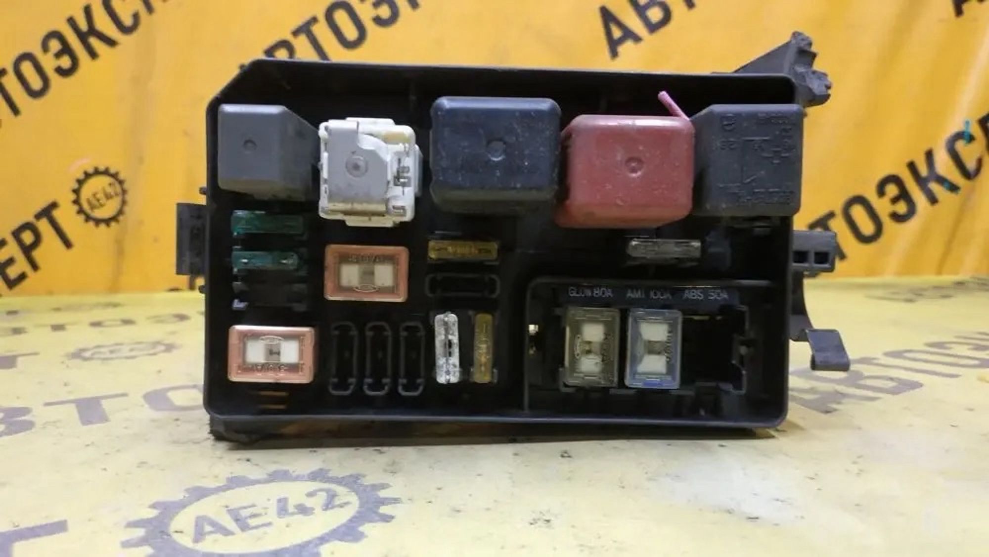 https://ycs.partsauto.market/partsauto-images/thmbs/userImages/87497919e31020c6b1c735431d06908a/part/9eb71d25-e892-4a87-926b-7f6e3c3accc0_1777523812416.jpg