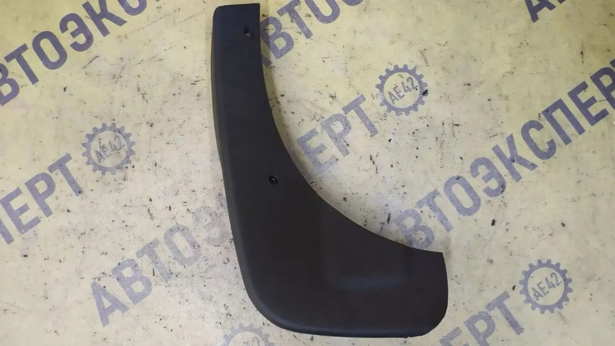 https://ycs.partsauto.market/partsauto-images/thmbs/userImages/87497919e31020c6b1c735431d06908a/part/9ef75725-4a3c-4d57-8307-0f8a34705500_1786604777858.jpg