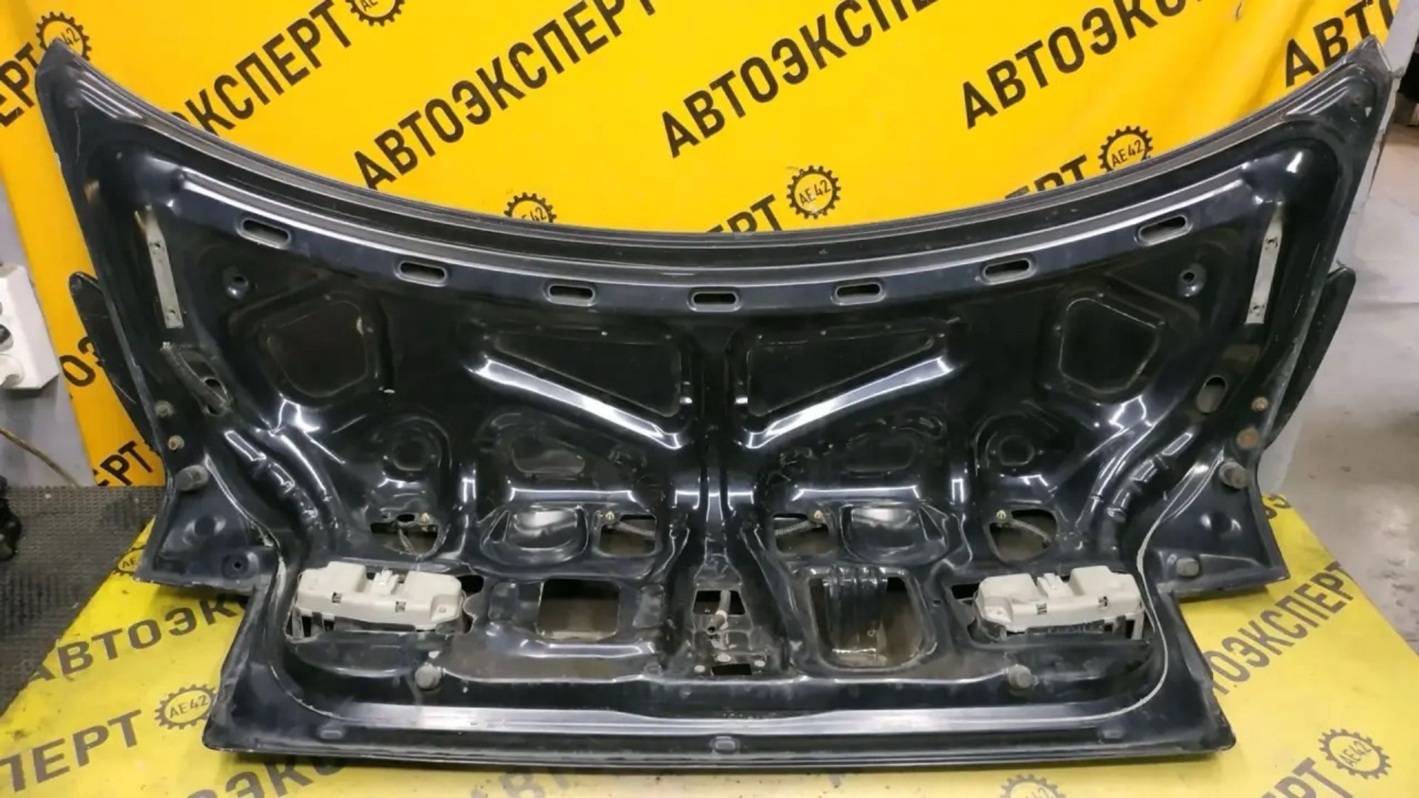 https://ycs.partsauto.market/partsauto-images/thmbs/userImages/87497919e31020c6b1c735431d06908a/part/a049d845-7a6c-4e19-9478-d7ce2d06bc44_1783651819408.jpg