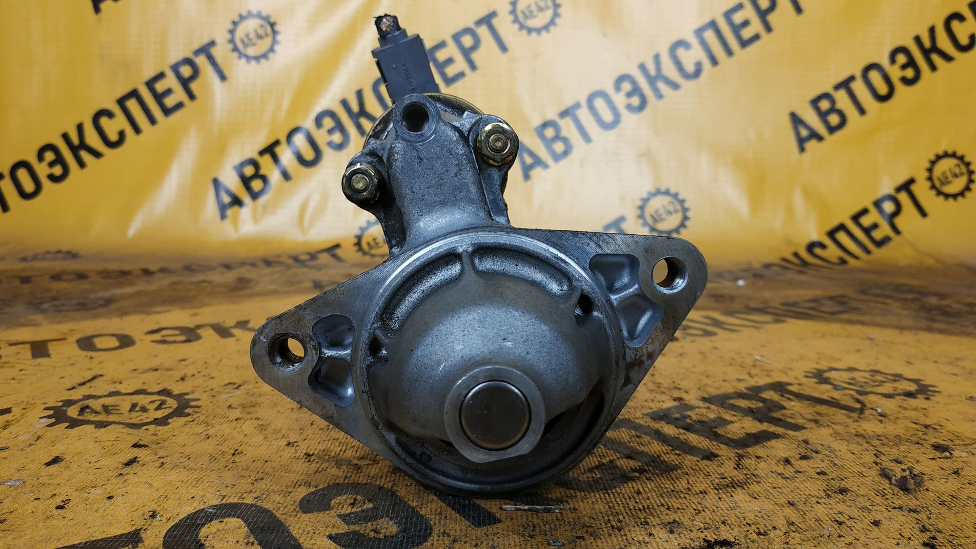 https://ycs.partsauto.market/partsauto-images/thmbs/userImages/87497919e31020c6b1c735431d06908a/part/a14f58dc-f9ae-405d-8df5-735a80a15dfb_1708666534731.jpg