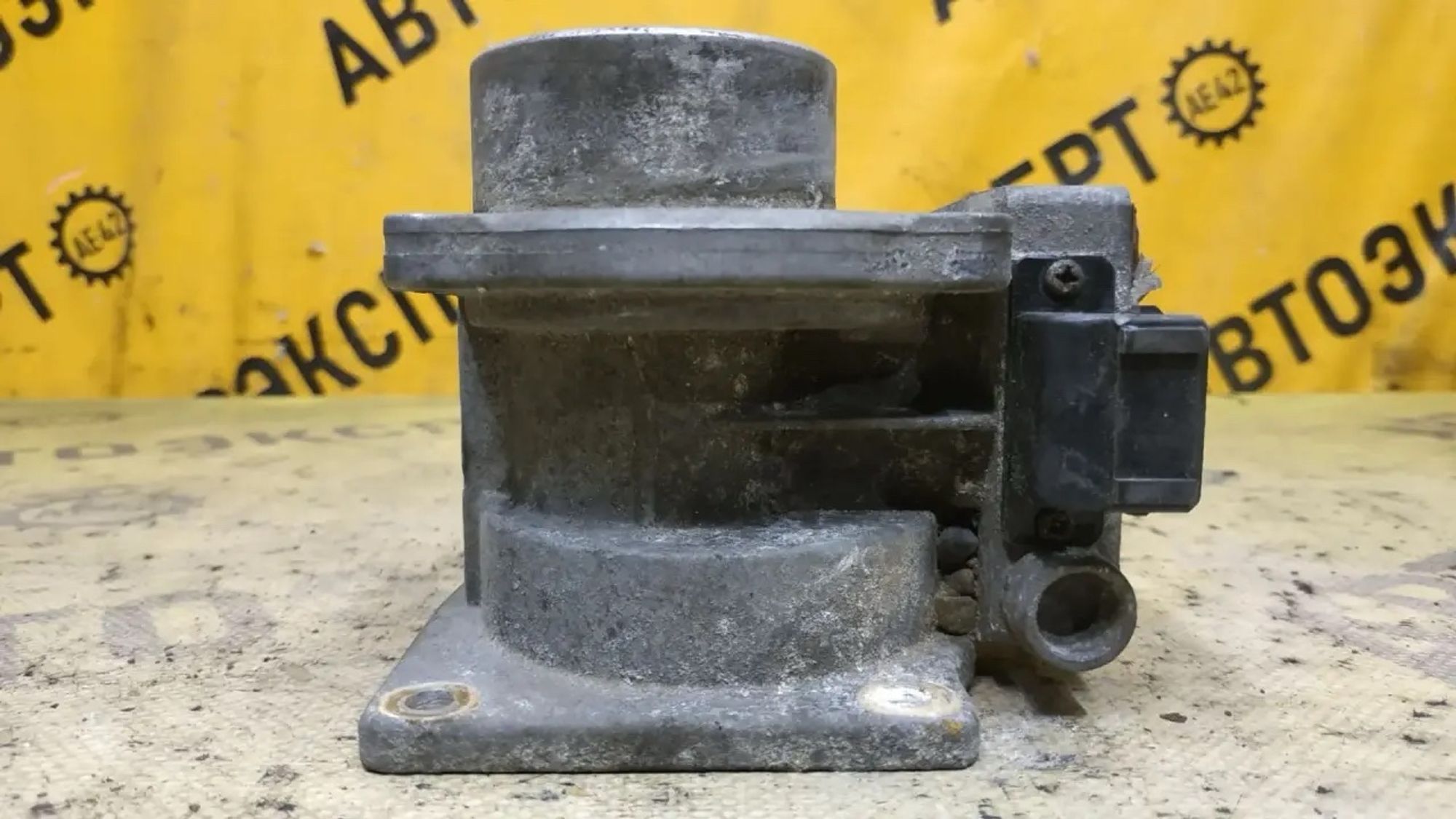 https://ycs.partsauto.market/partsauto-images/thmbs/userImages/87497919e31020c6b1c735431d06908a/part/a2b81544-c4ca-4b2f-91dc-011f122d55a0_1788407049982.jpg